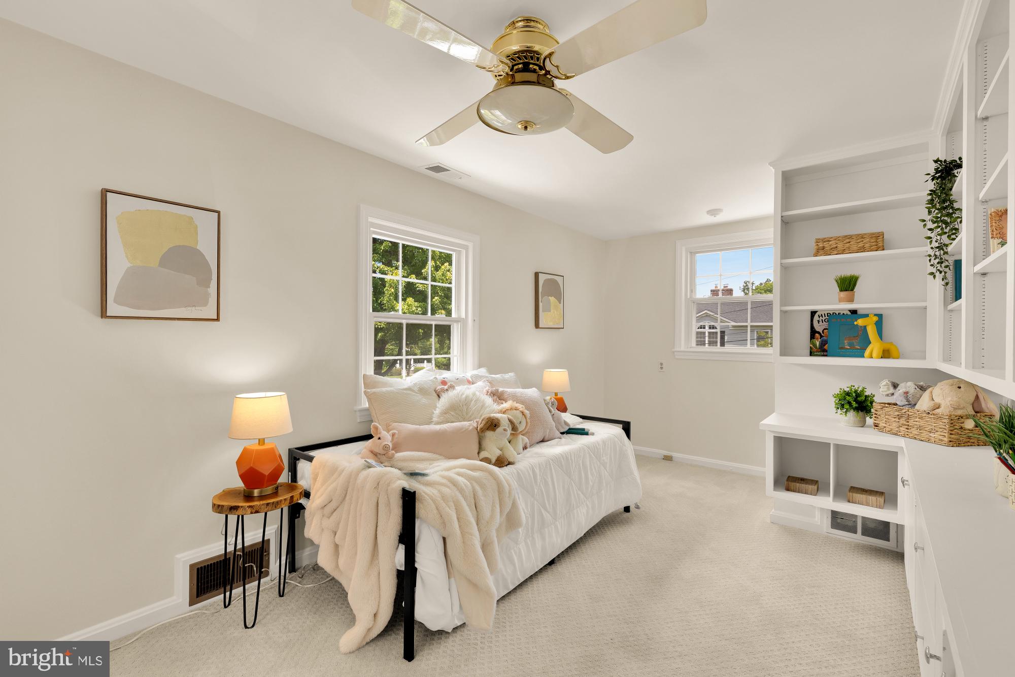 WHEATLEY HILLS - Residential