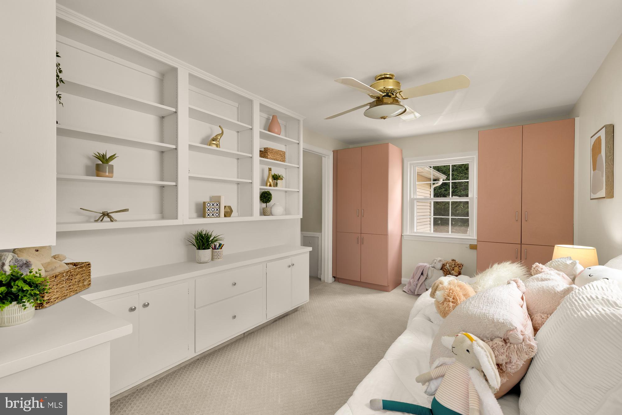 WHEATLEY HILLS - Residential