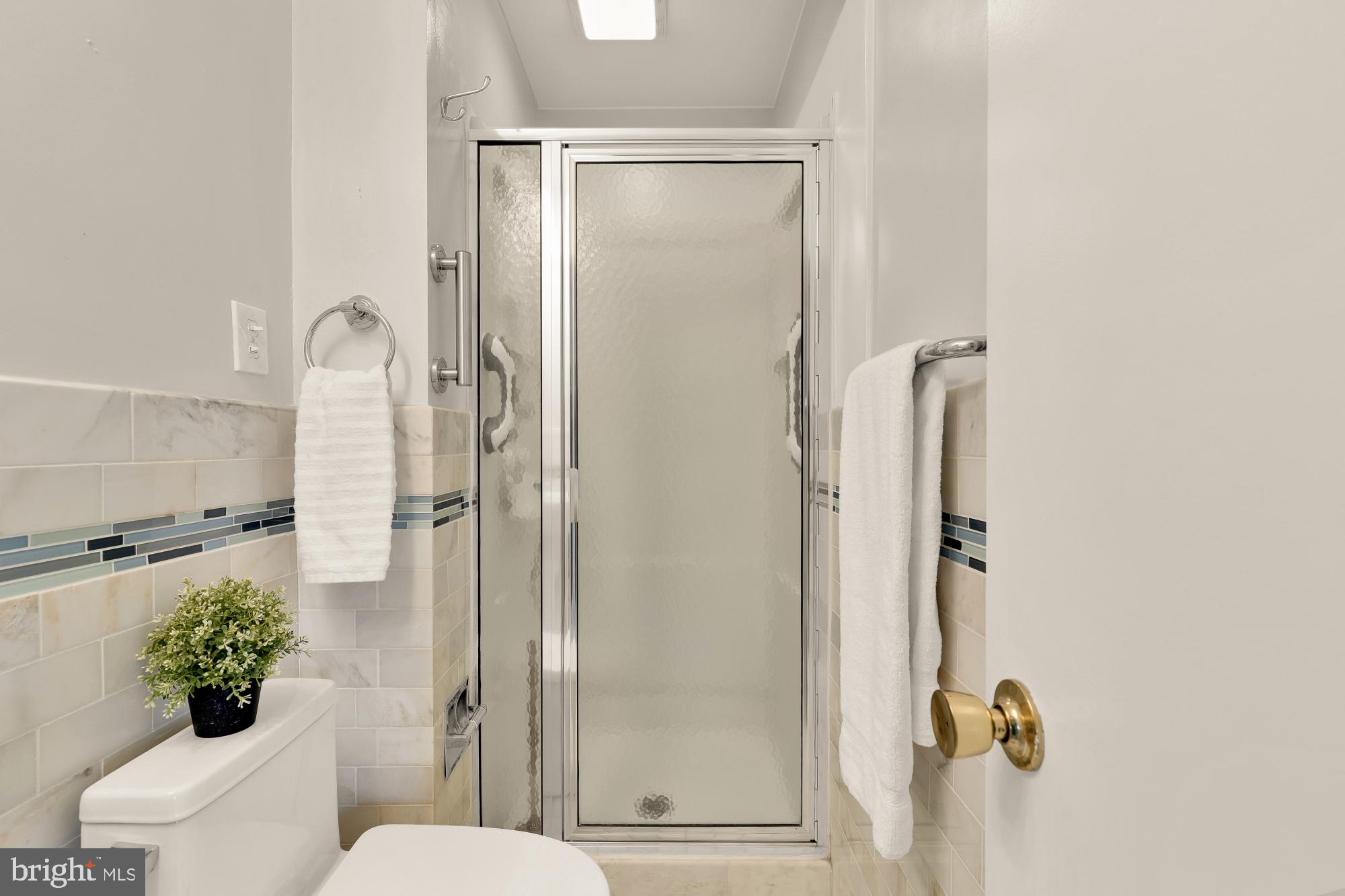 WHEATLEY HILLS - Residential