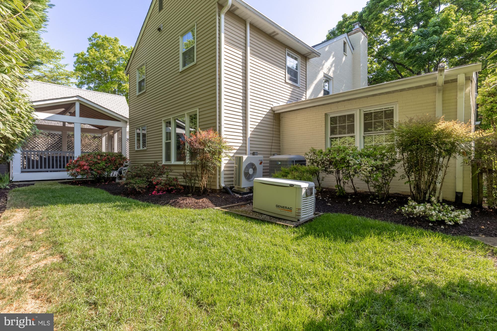 WHEATLEY HILLS - Residential