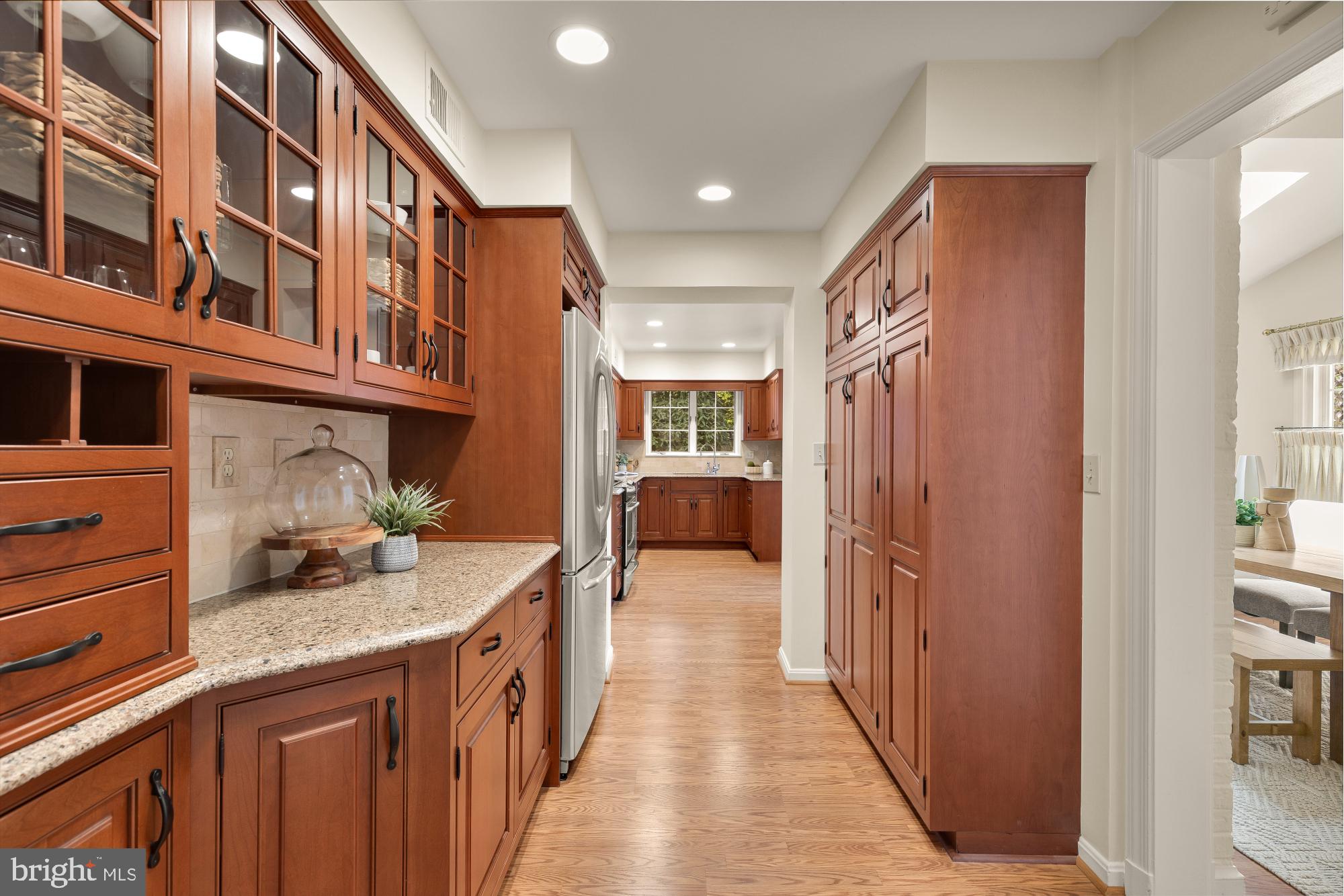 WHEATLEY HILLS - Residential