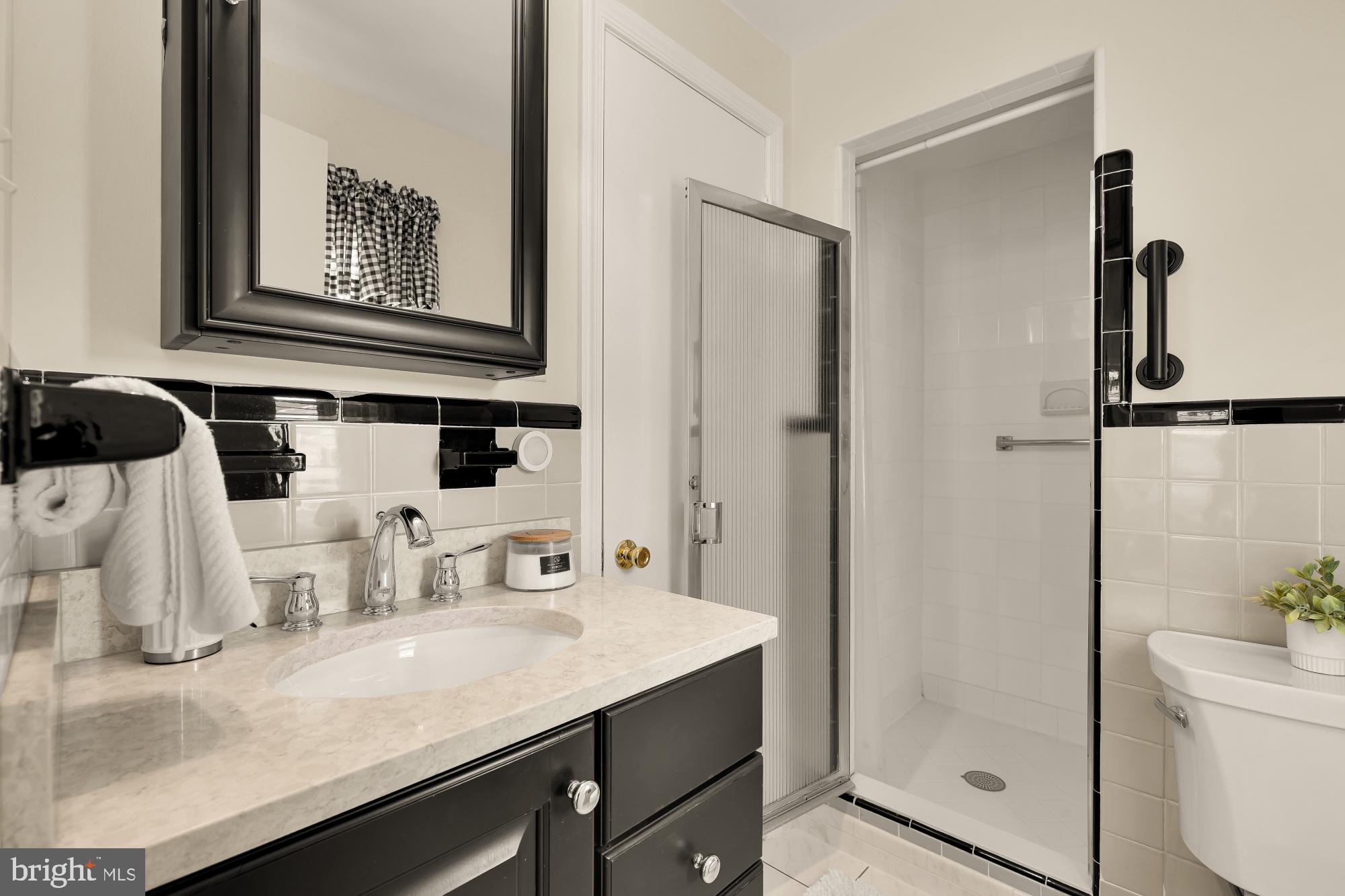 WHEATLEY HILLS - Residential
