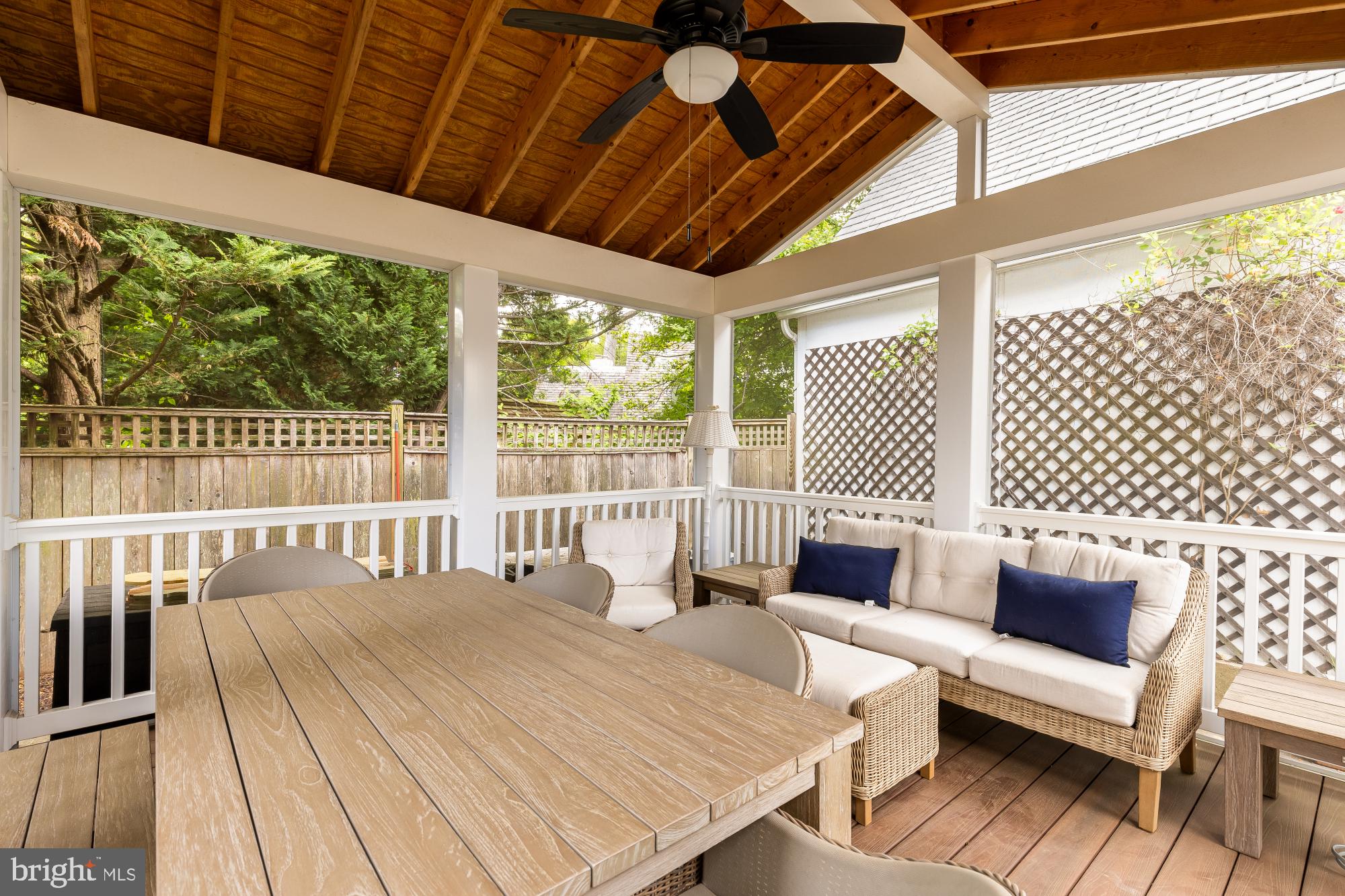 WHEATLEY HILLS - Residential