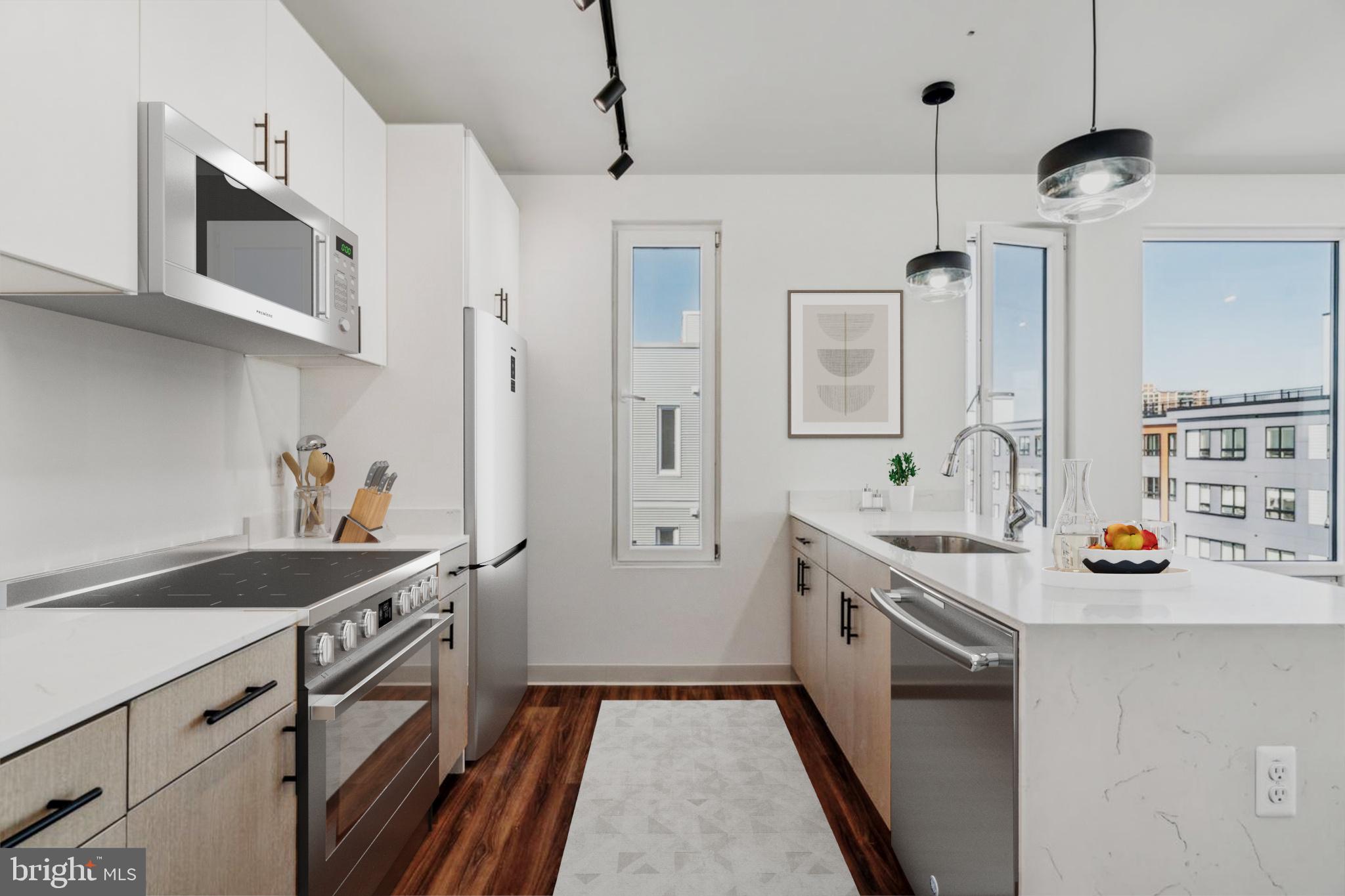 UNIVERSITY CITY - Residential Lease