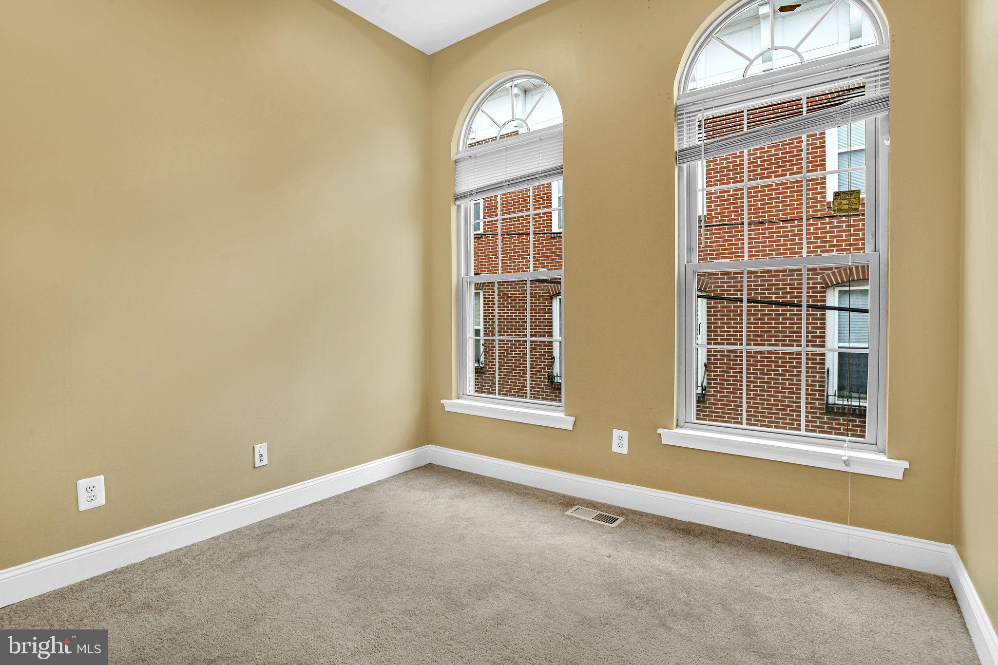 BUTCHERS HILL - Residential