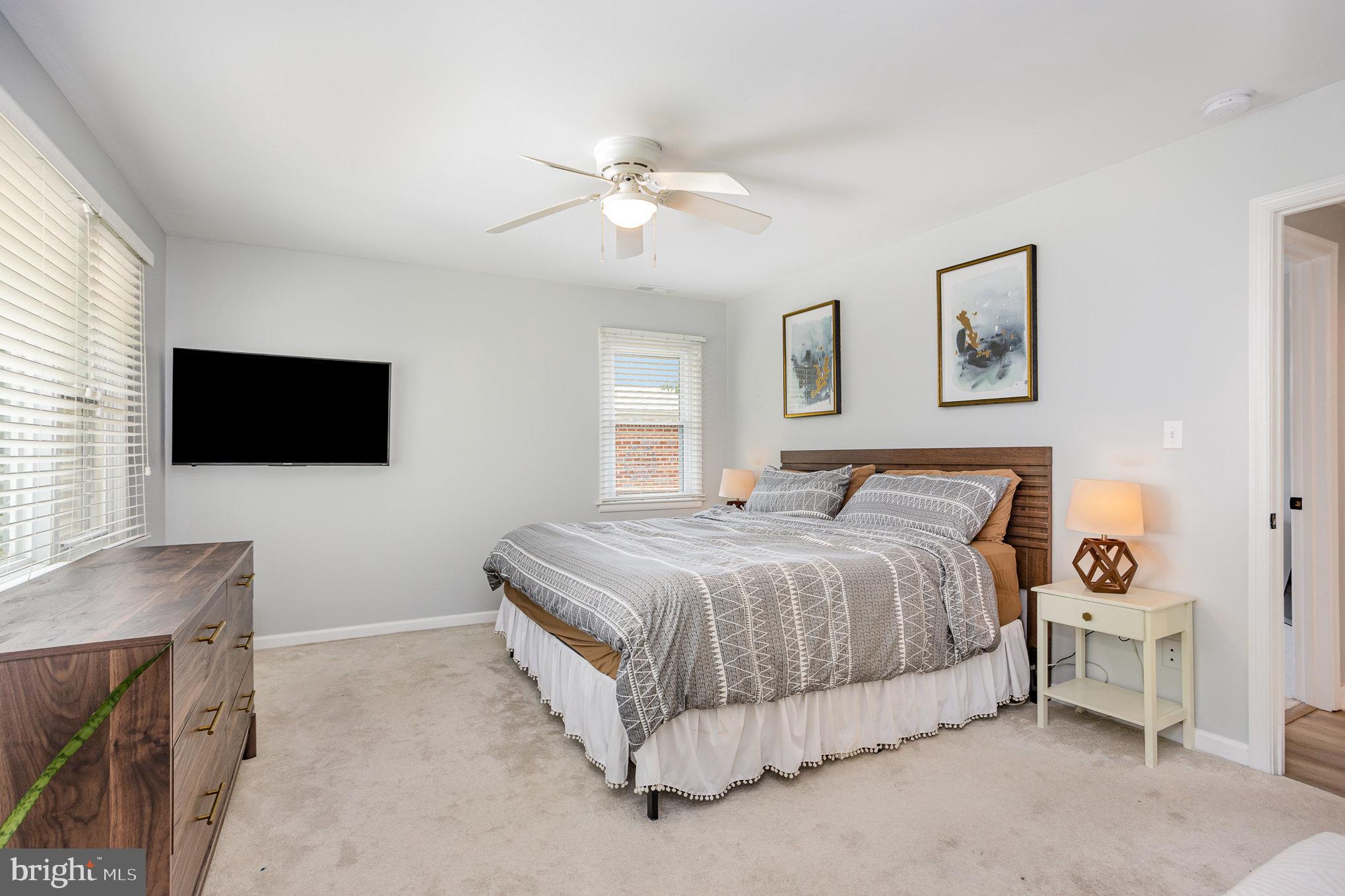 CAMPUS HILLS - Residential