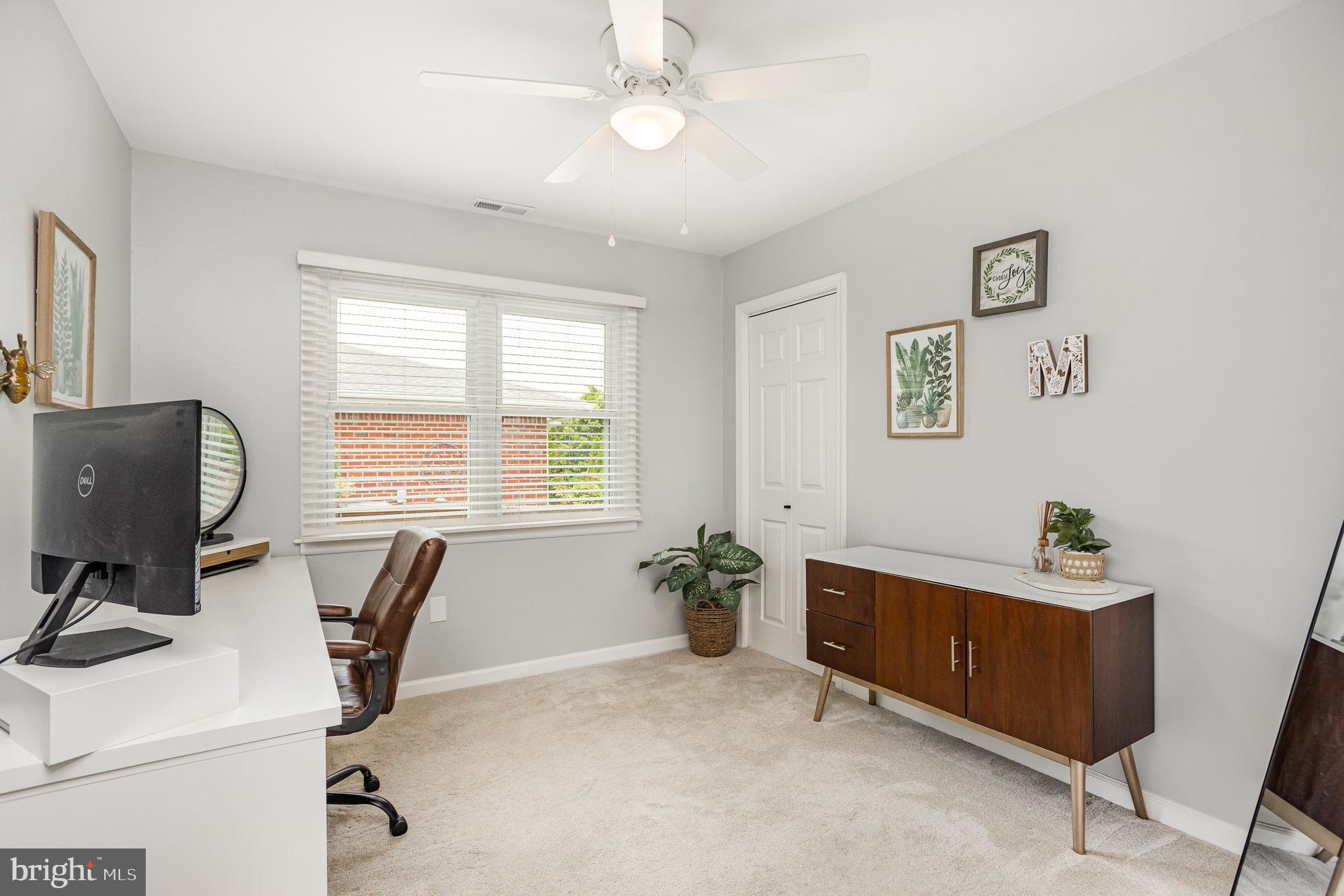 CAMPUS HILLS - Residential