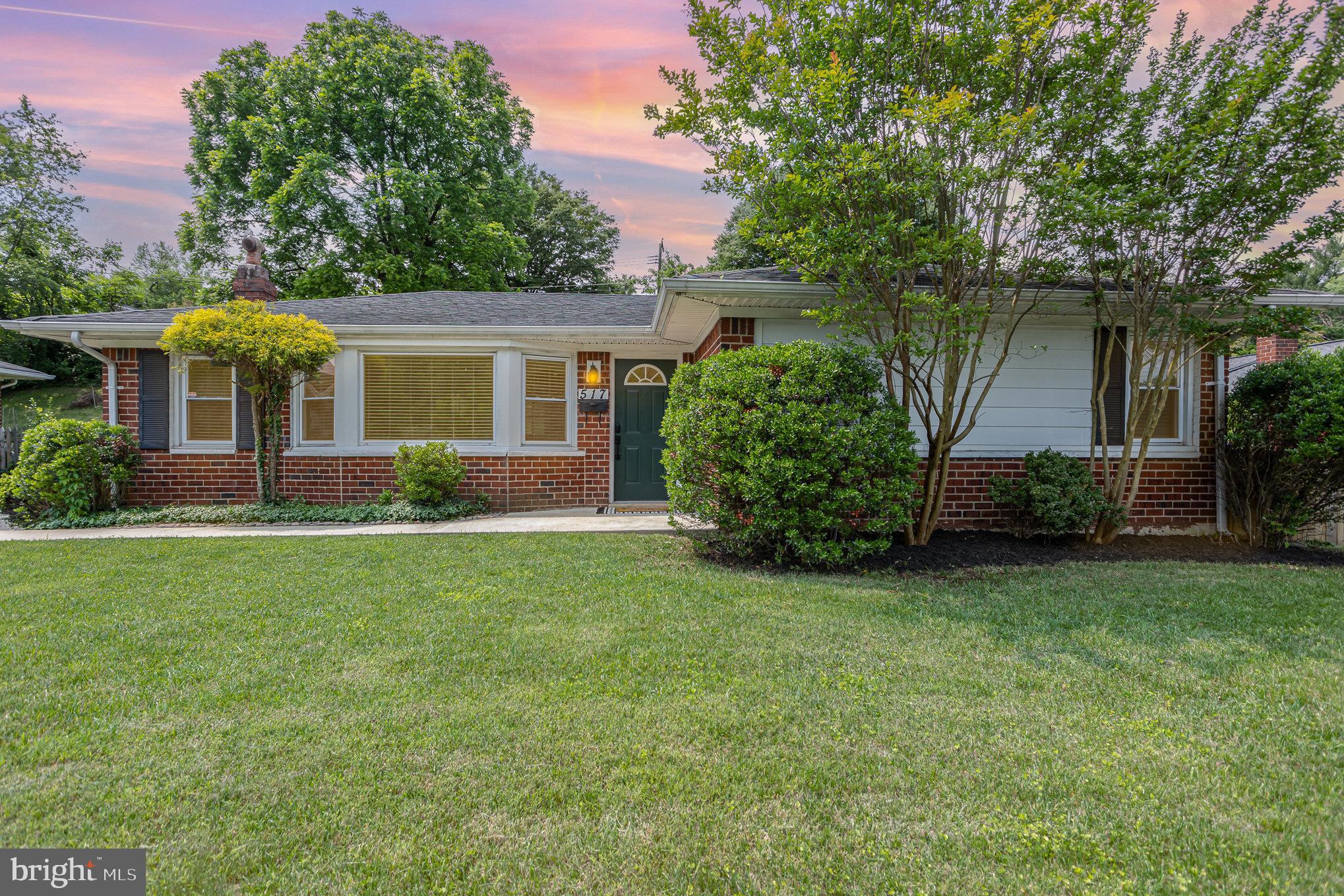 517 GOUCHER BOULEVARD