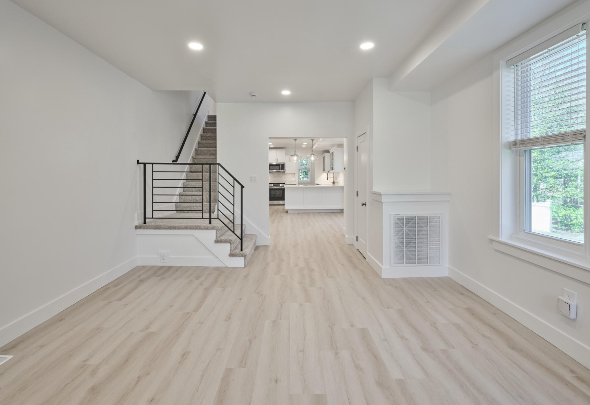 ROWLAND PARK - Residential