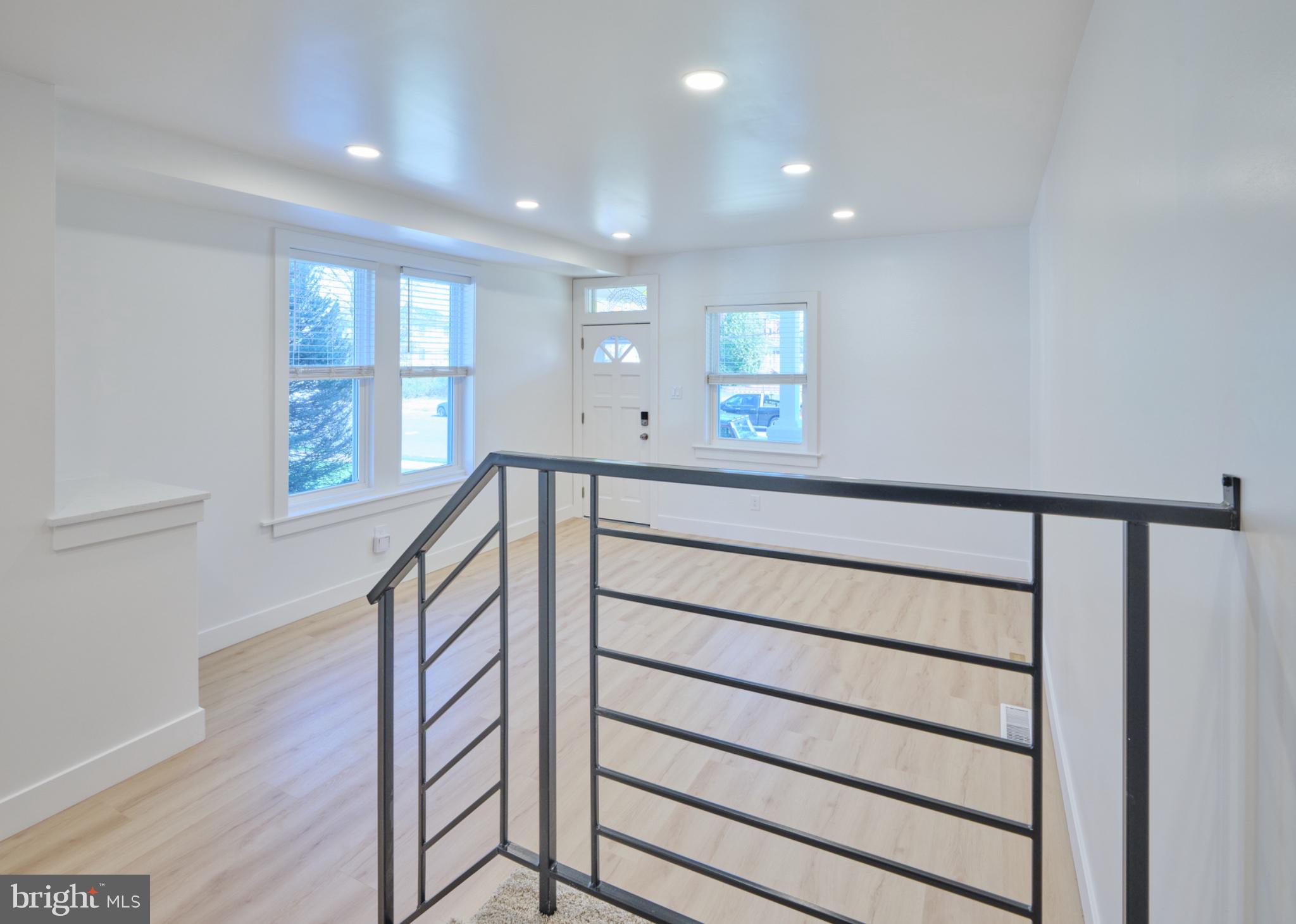 ROWLAND PARK - Residential