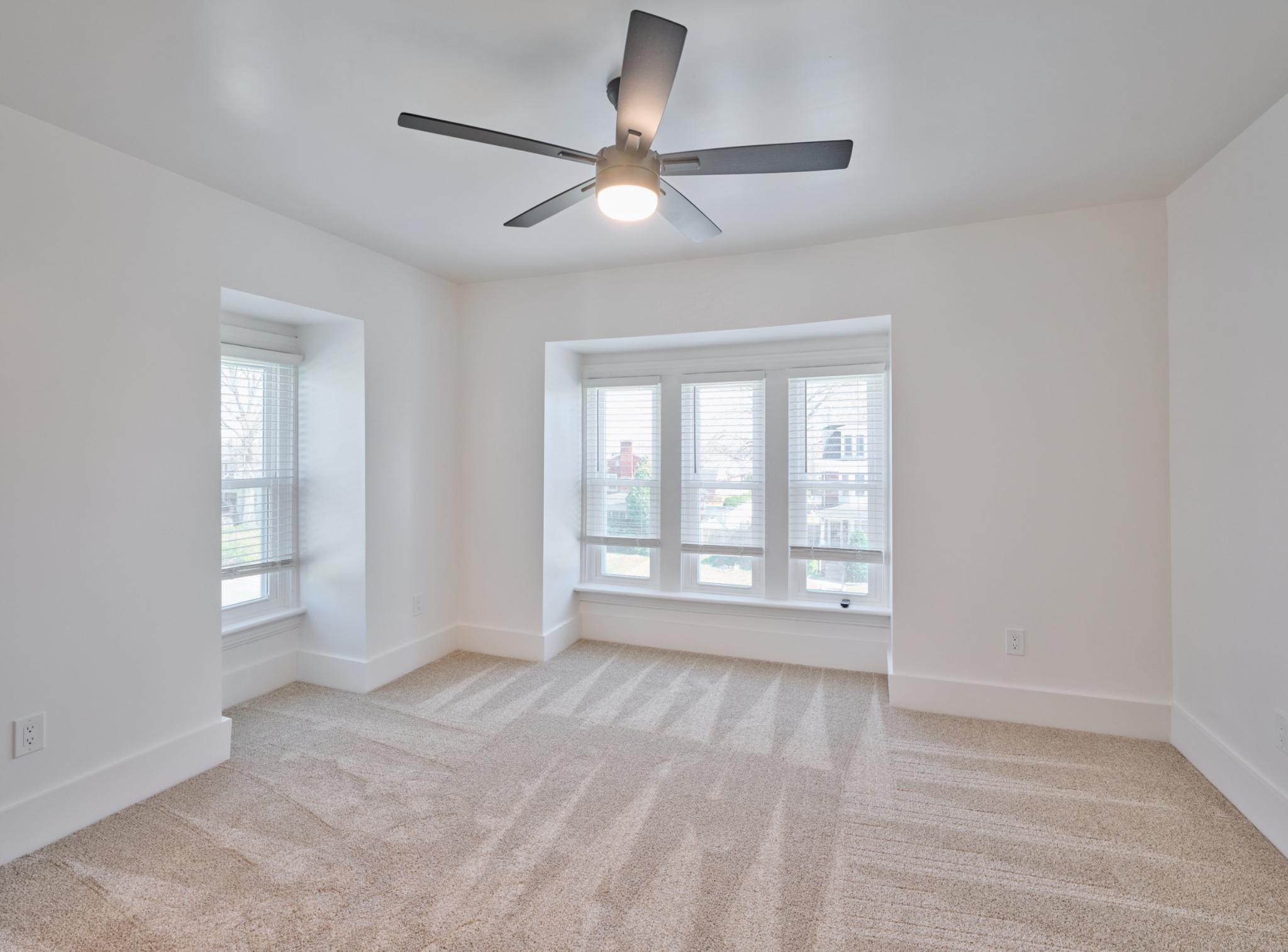 ROWLAND PARK - Residential