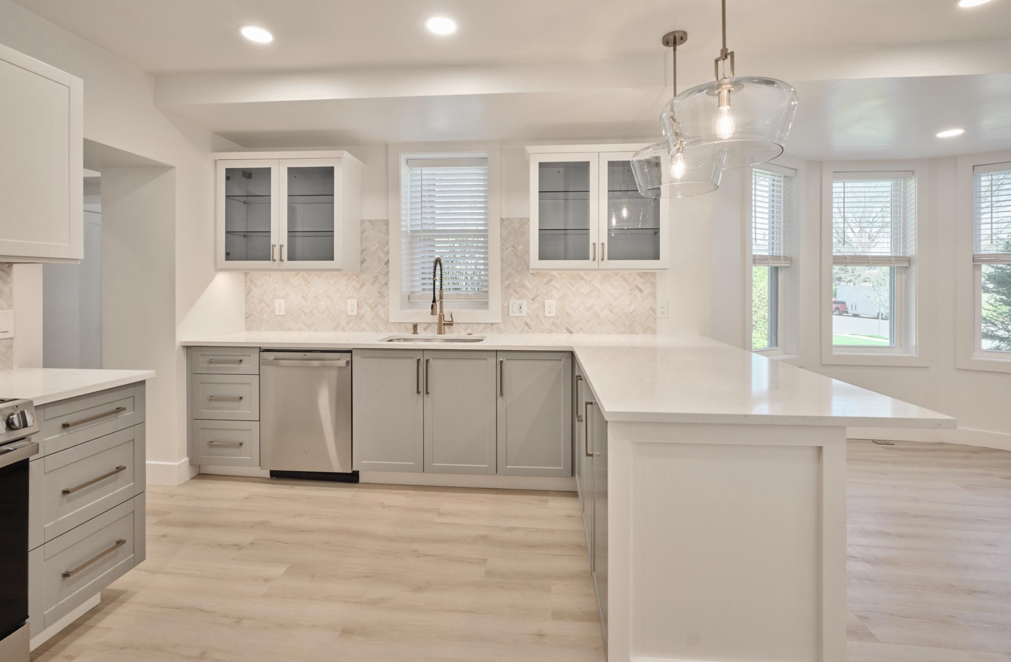 ROWLAND PARK - Residential