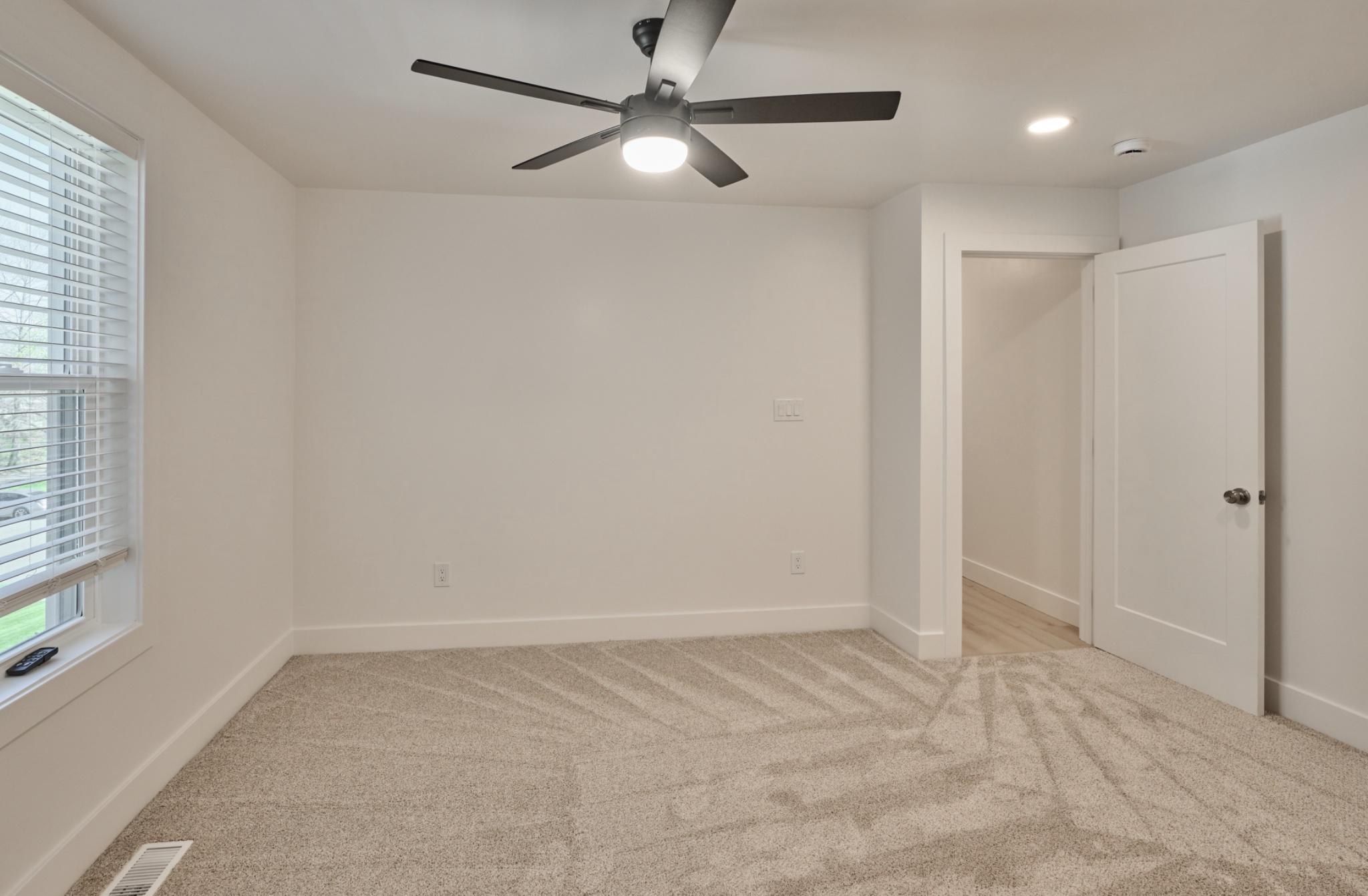 ROWLAND PARK - Residential