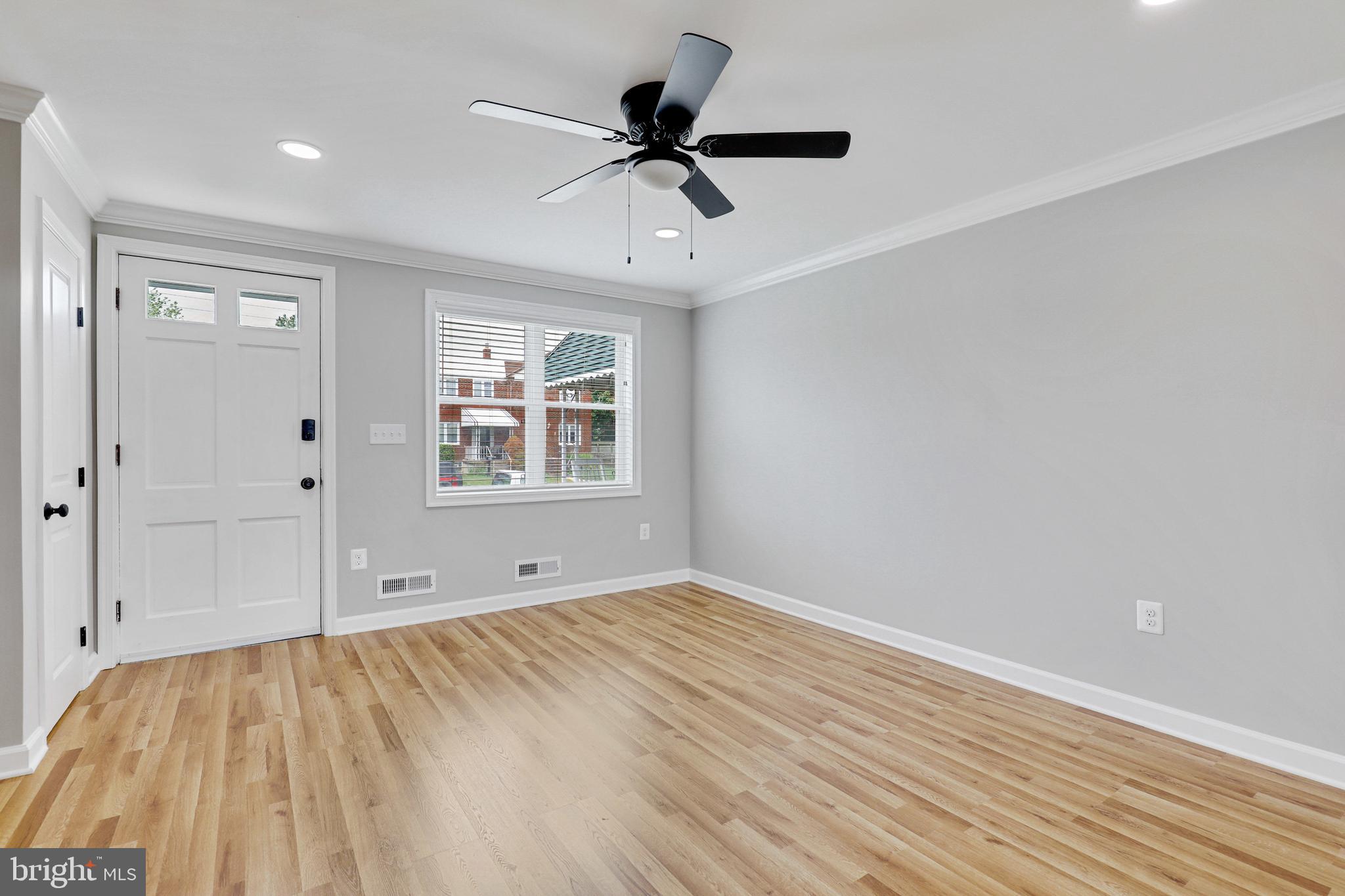 EASTFIELD - Residential