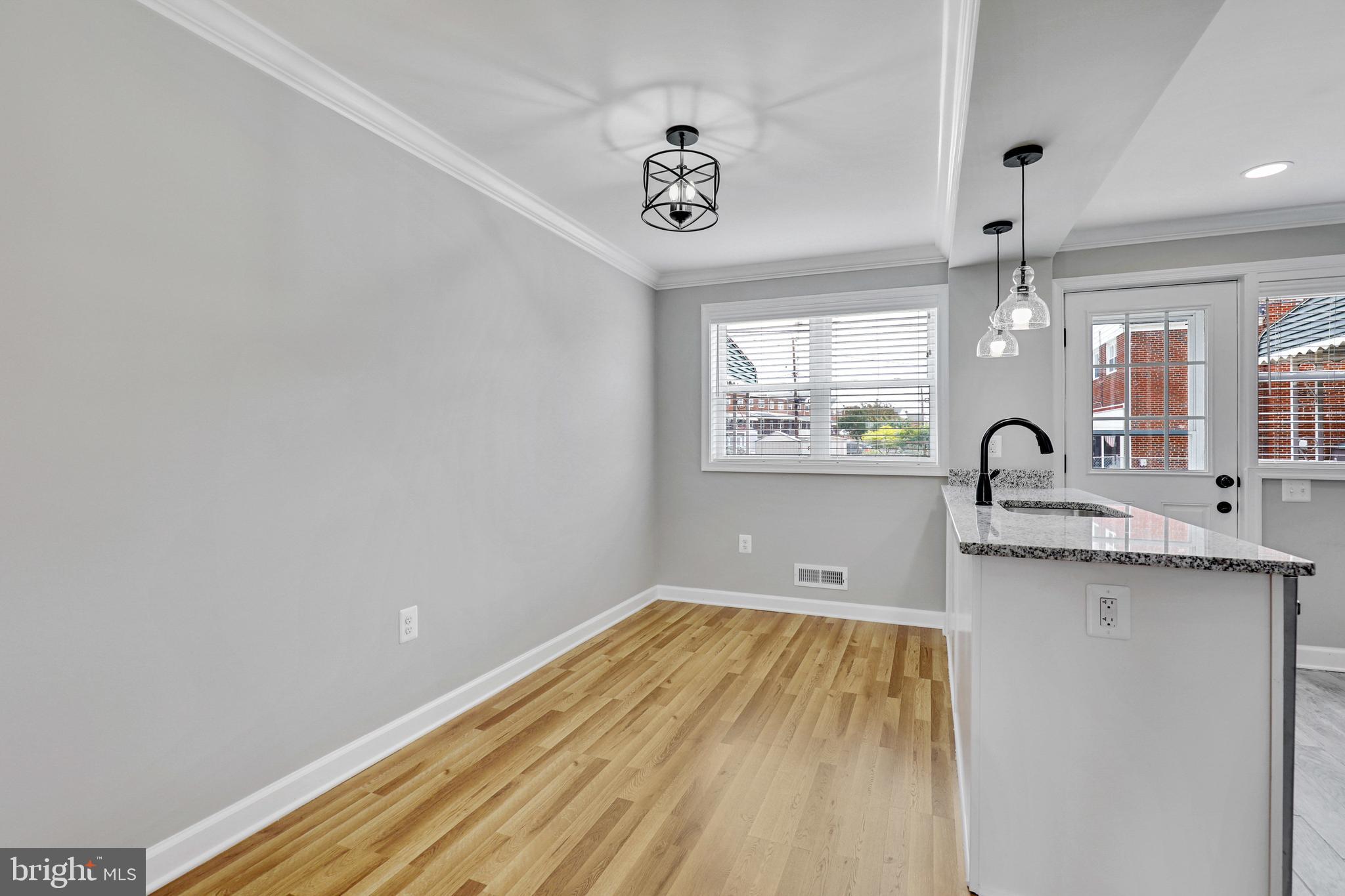 EASTFIELD - Residential