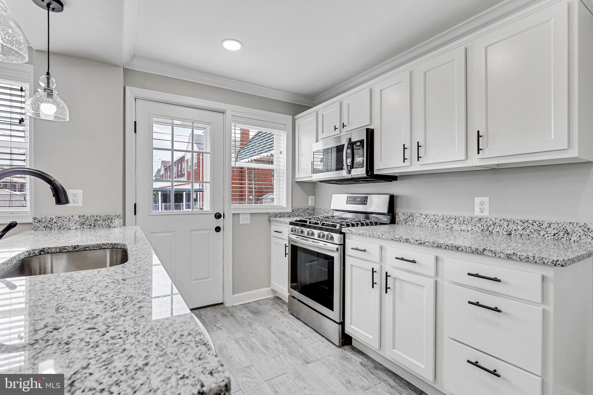 EASTFIELD - Residential