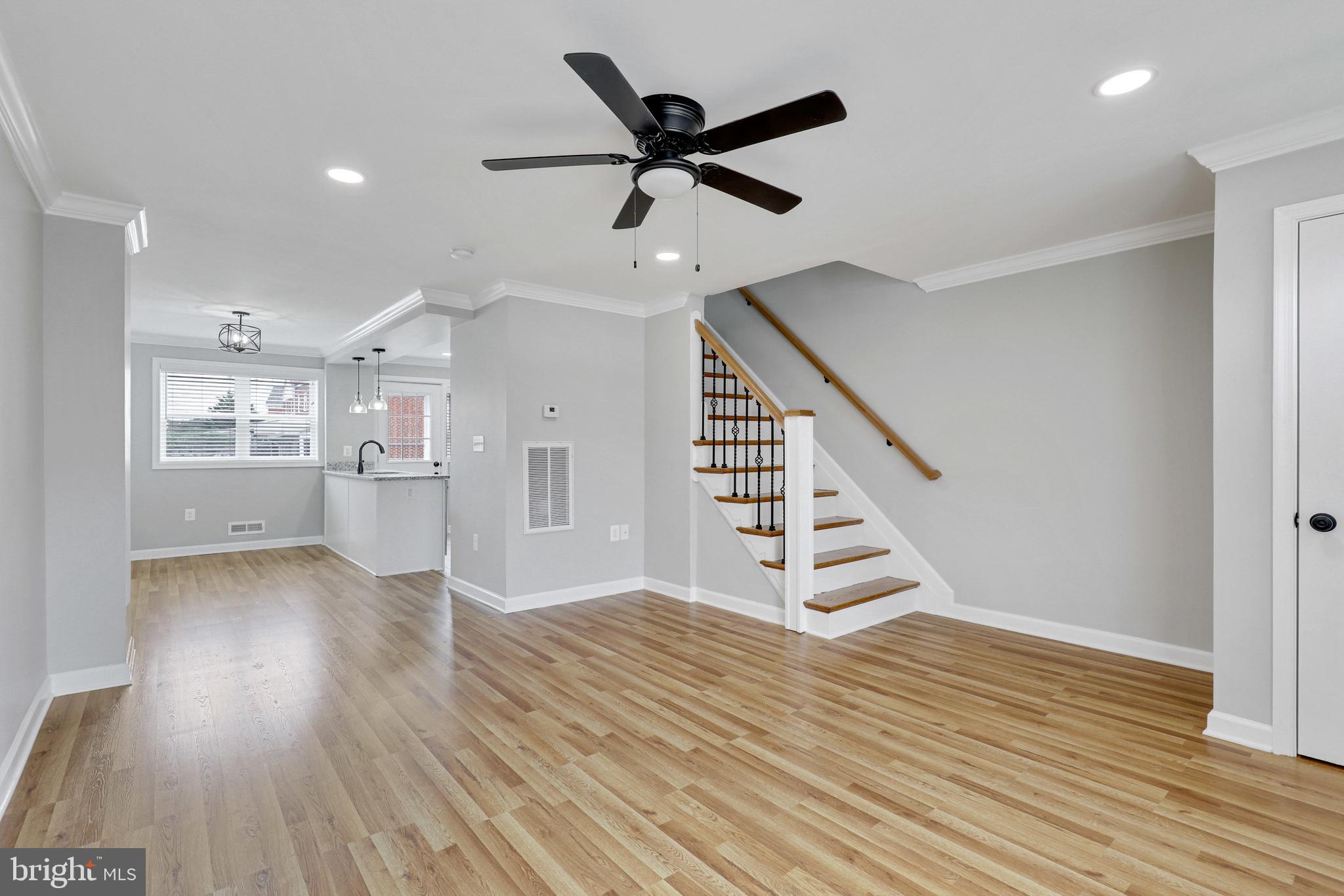 EASTFIELD - Residential