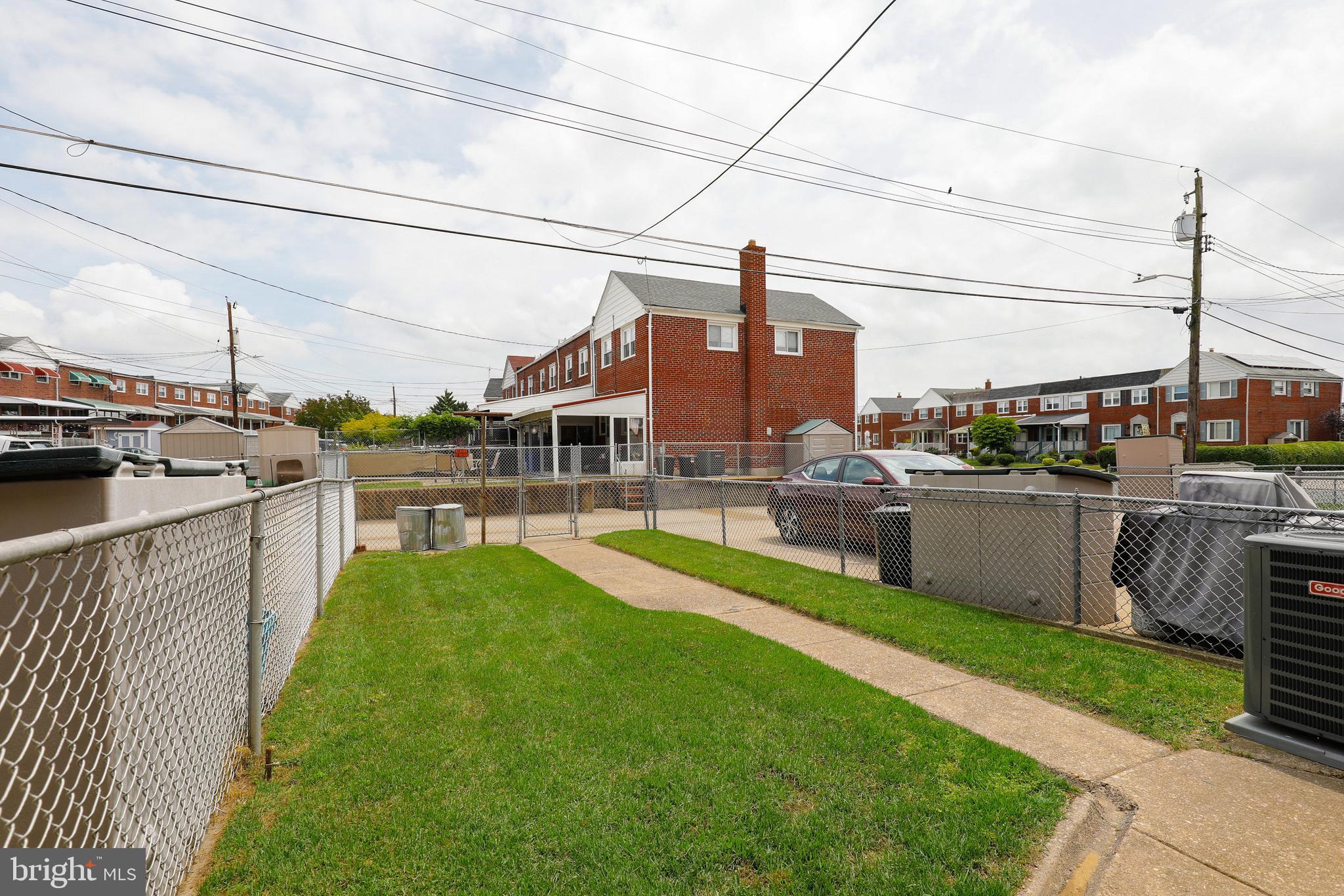 EASTFIELD - Residential