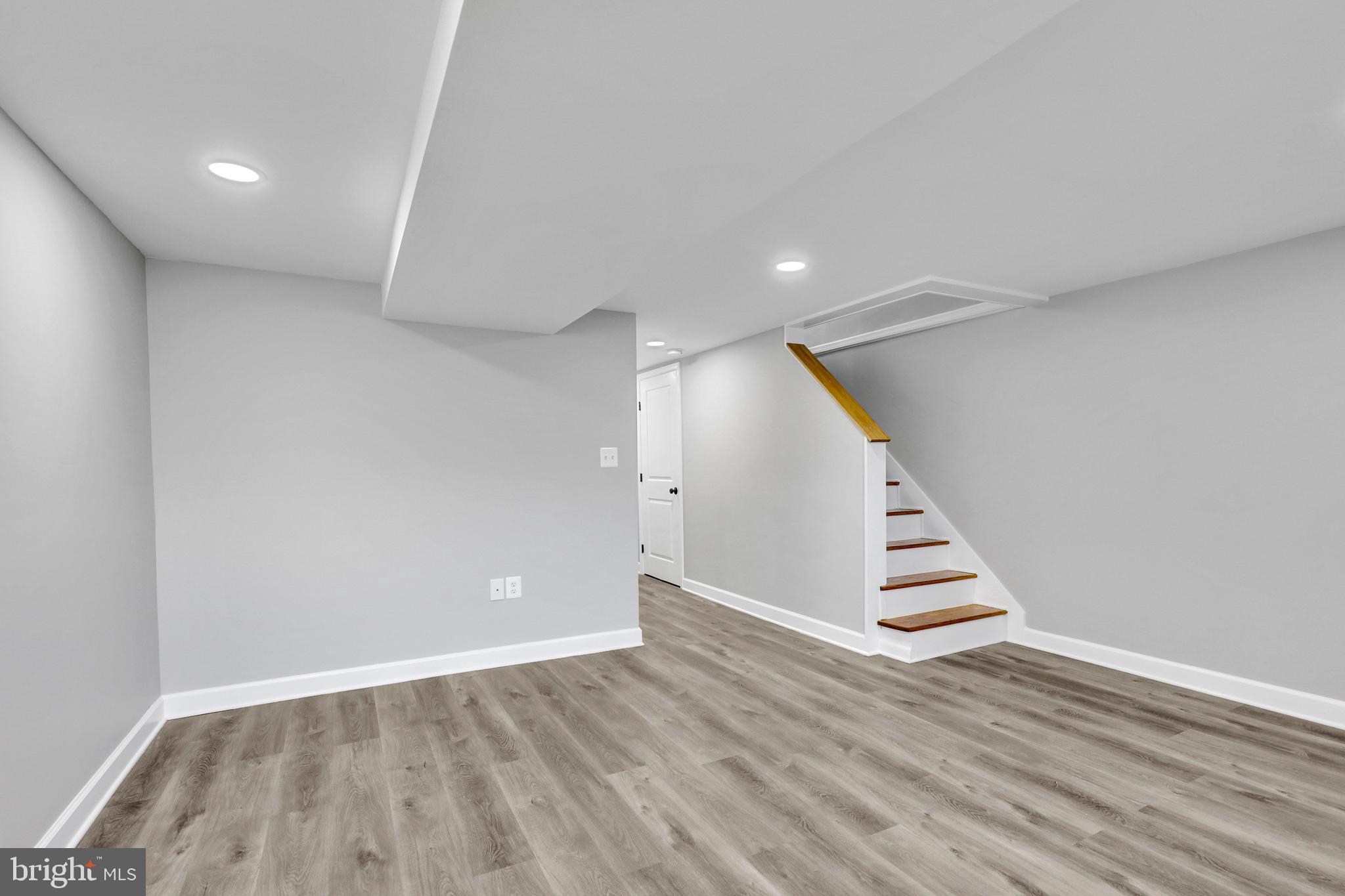 EASTFIELD - Residential