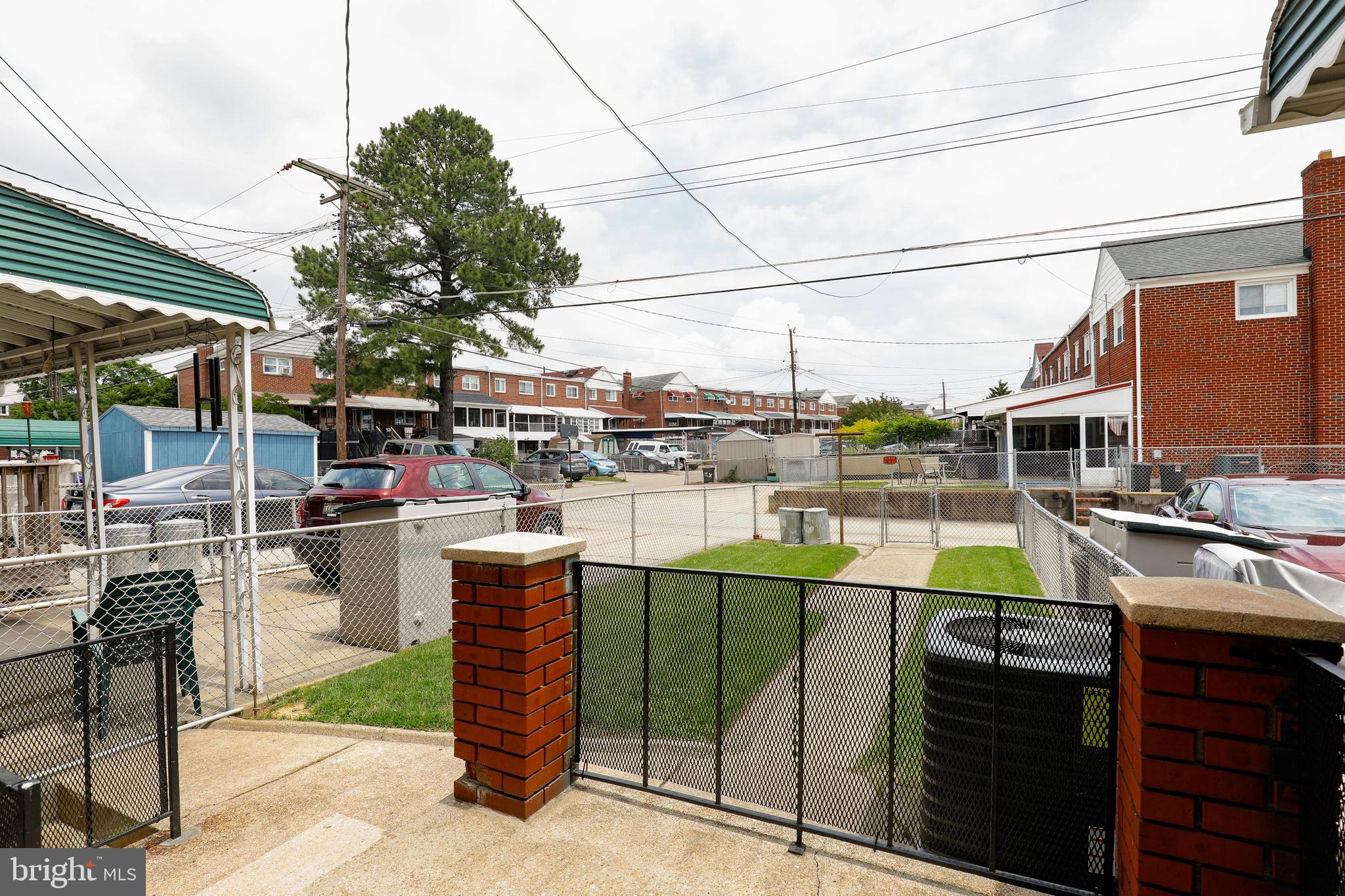 EASTFIELD - Residential