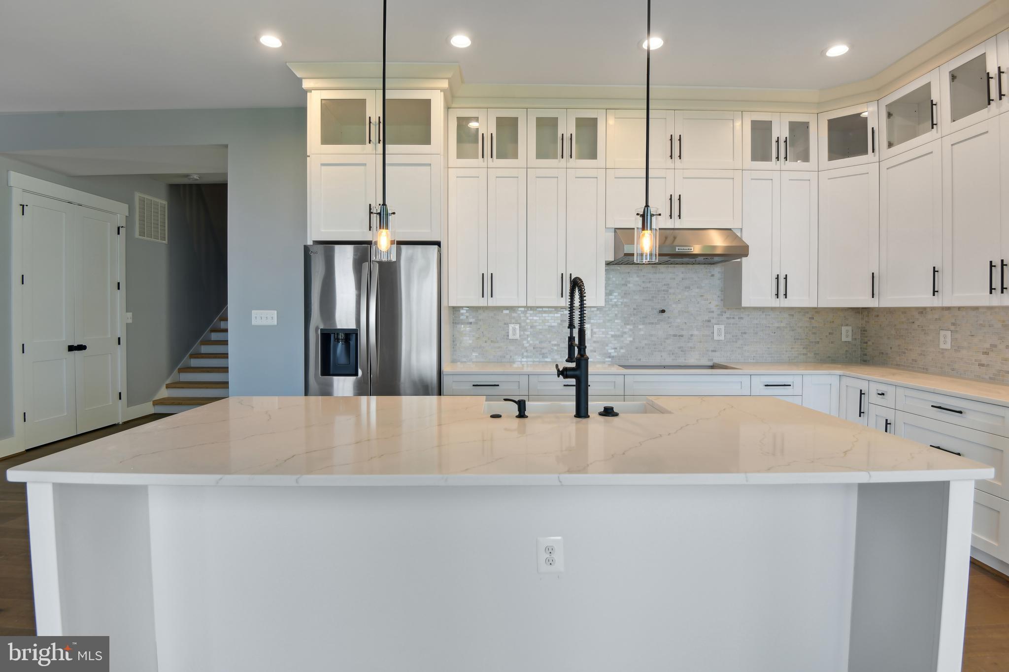 COLUMBIA BEACH - Residential