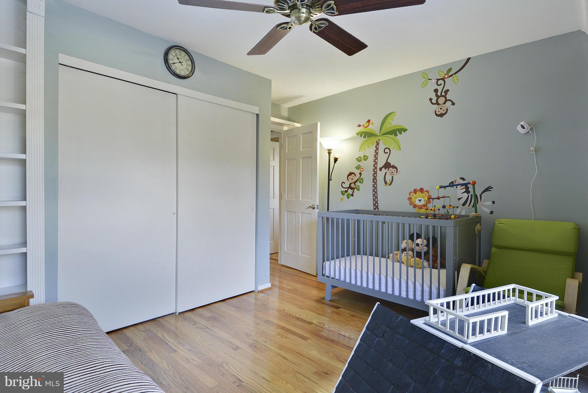 RESTON - Residential