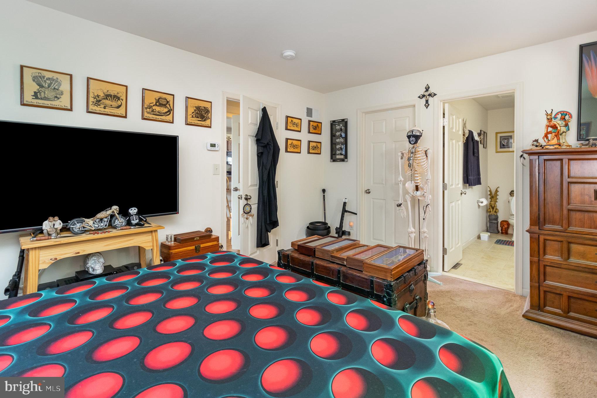 CASTLETON - Residential