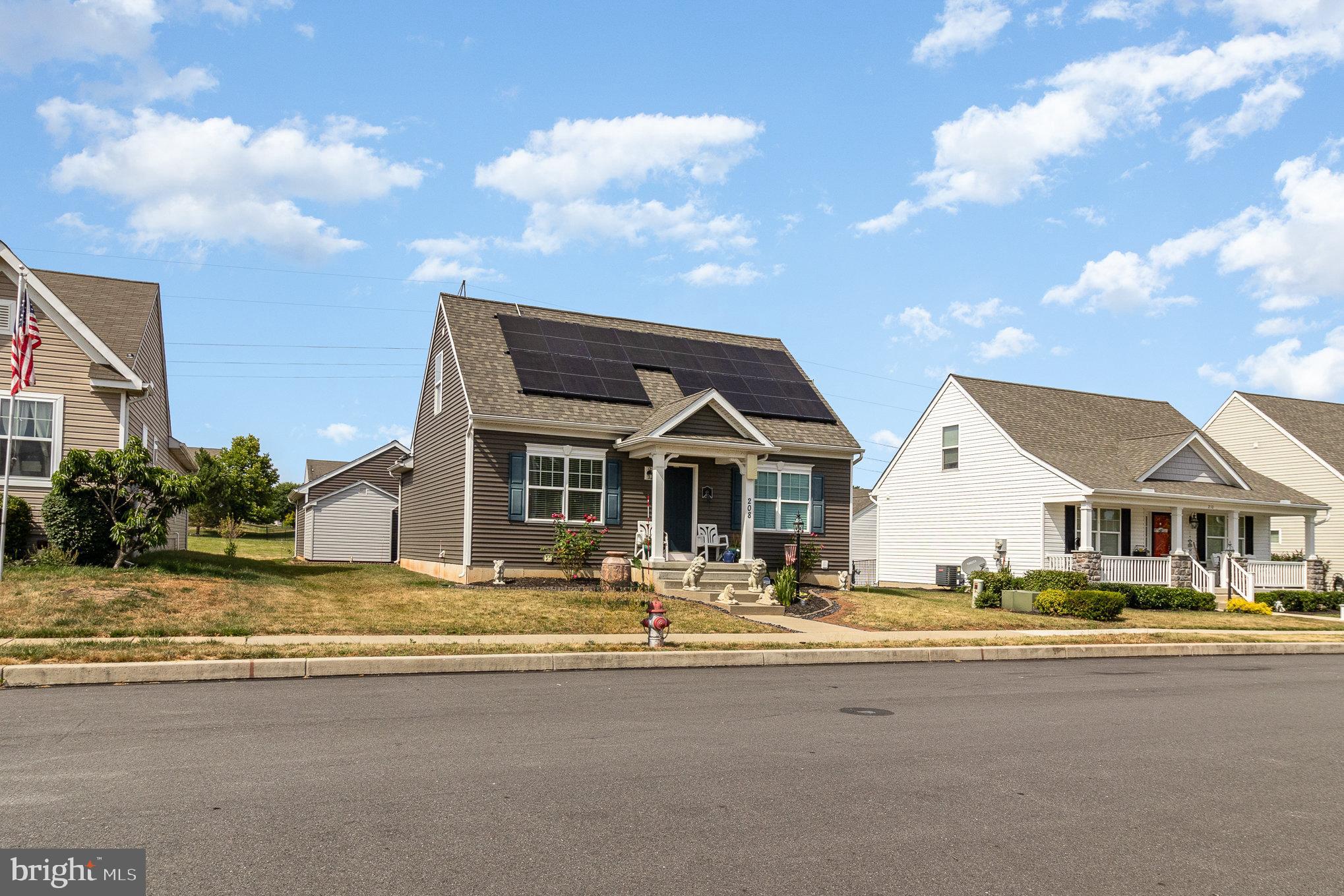 CASTLETON - Residential