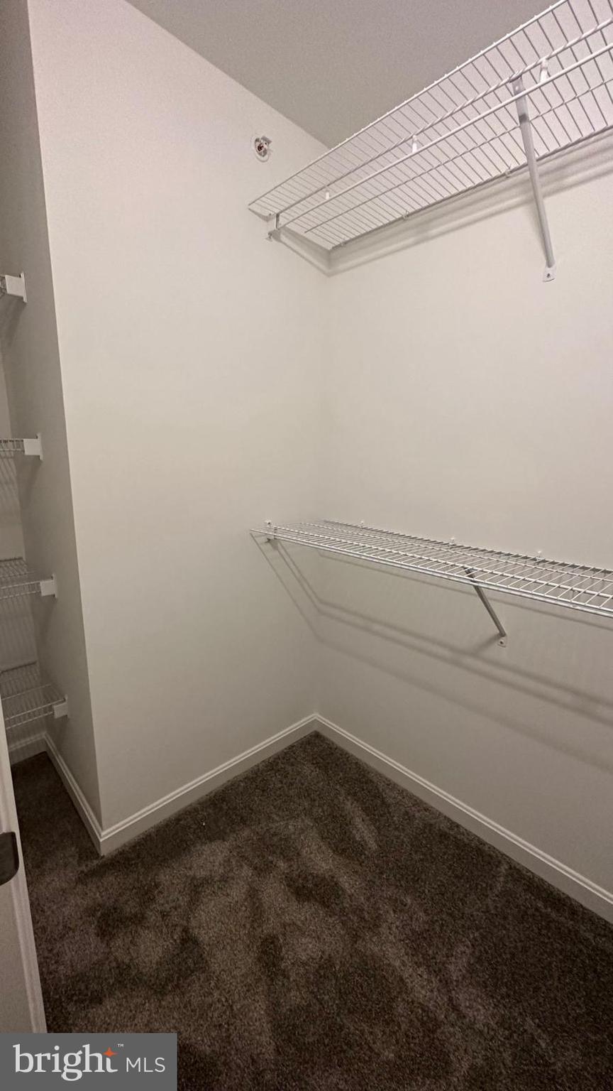 WATERFORD SQUARE - Residential Lease