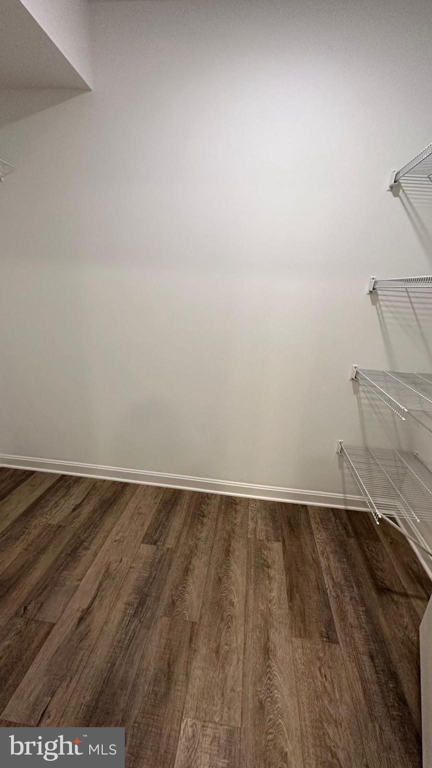 WATERFORD SQUARE - Residential Lease