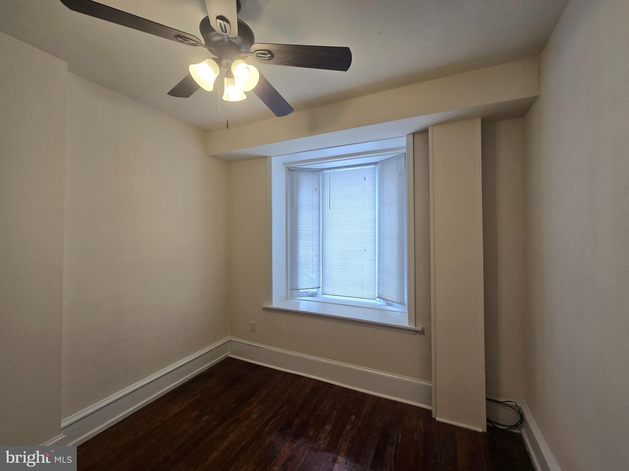 MANAYUNK - Residential Lease