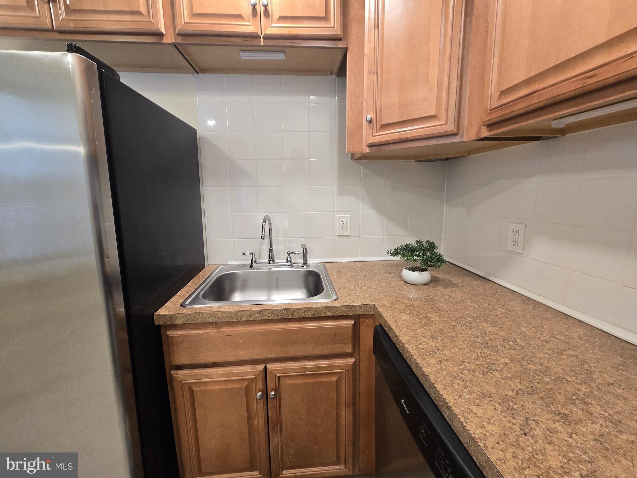 MANAYUNK - Residential Lease