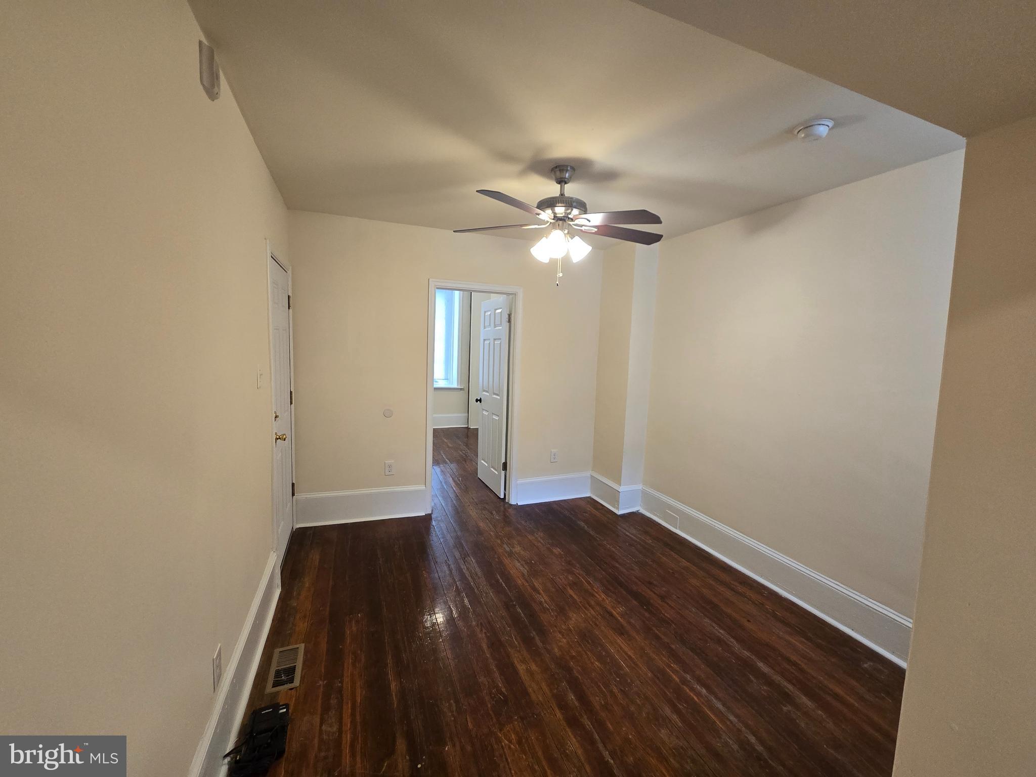 MANAYUNK - Residential Lease