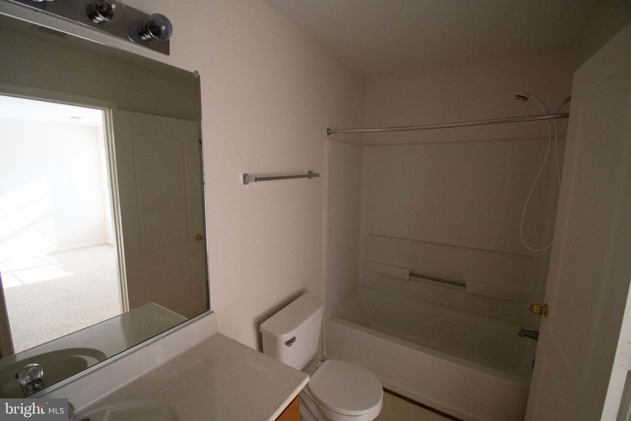 KINGSVIEW SUB - Residential Lease