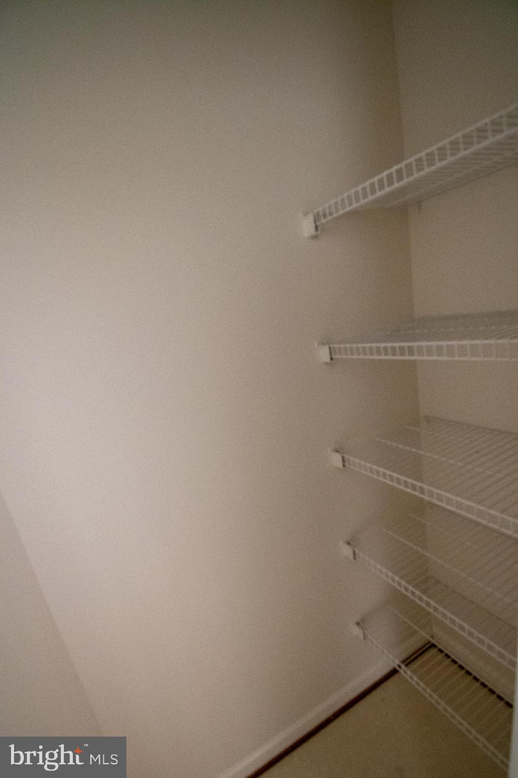 KINGSVIEW SUB - Residential Lease