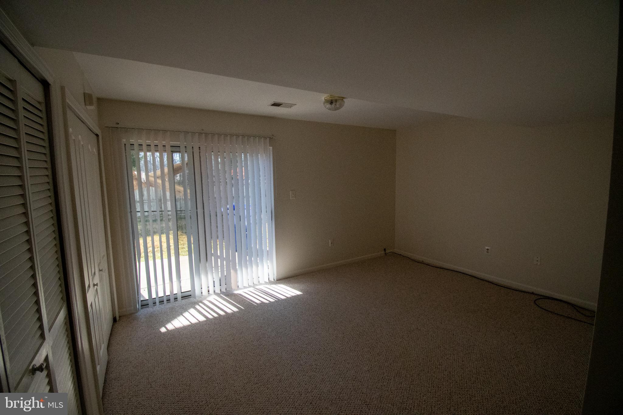 KINGSVIEW SUB - Residential Lease