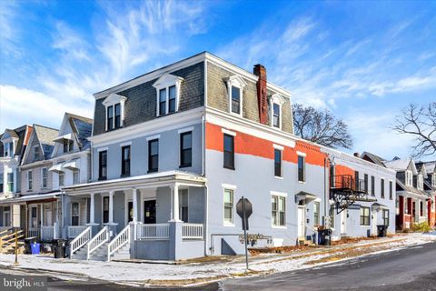 31-33 S 18TH STREET HARRISBURG PA 17104