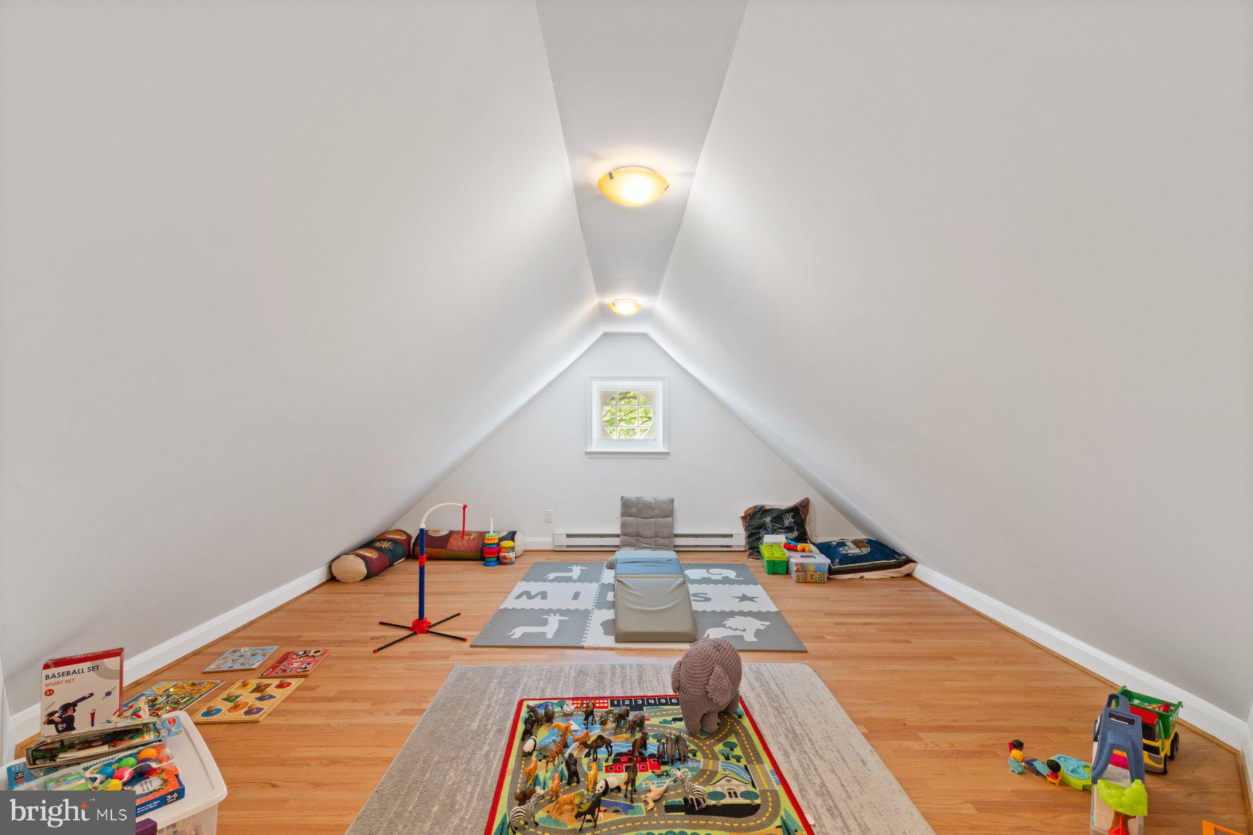 HOMELAND HISTORIC DISTRICT - Residential