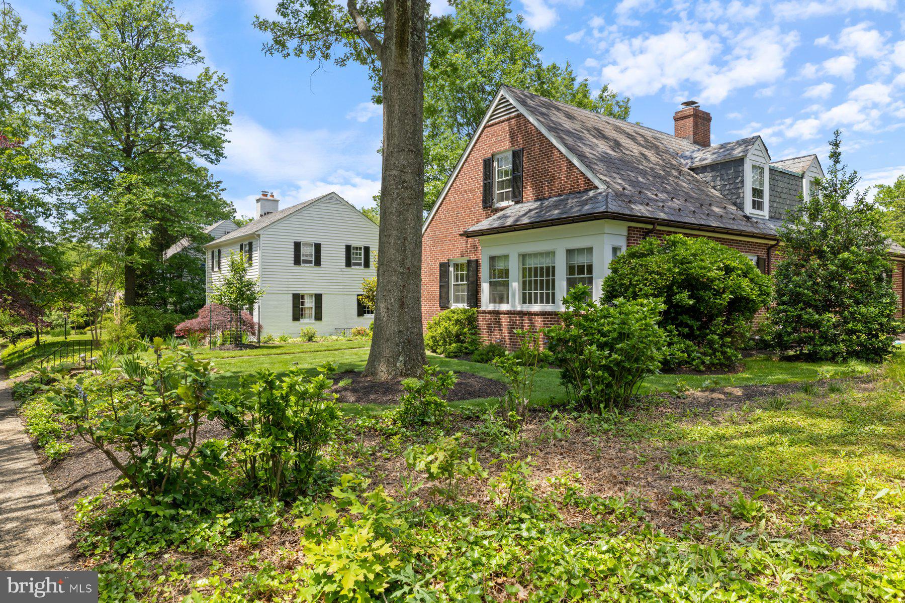 HOMELAND HISTORIC DISTRICT - Residential