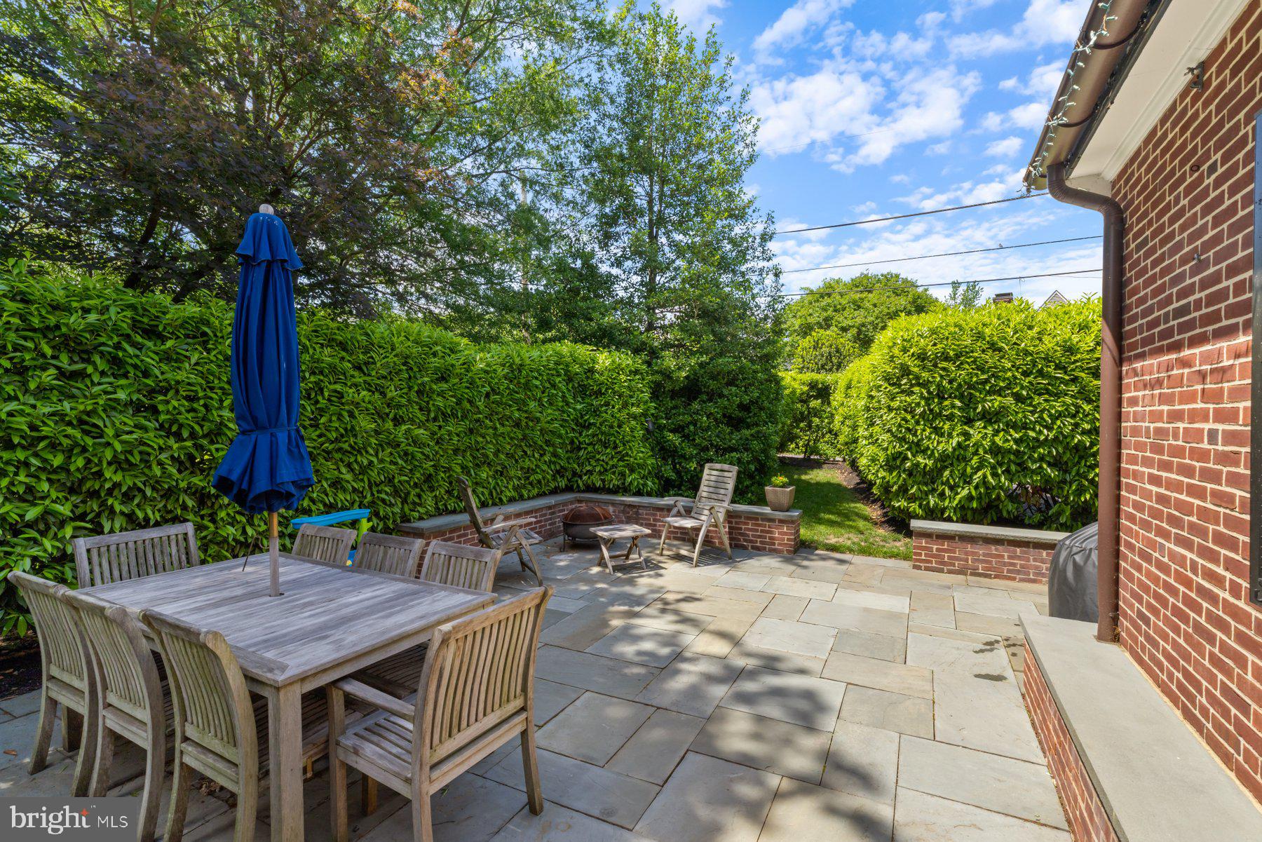 HOMELAND HISTORIC DISTRICT - Residential