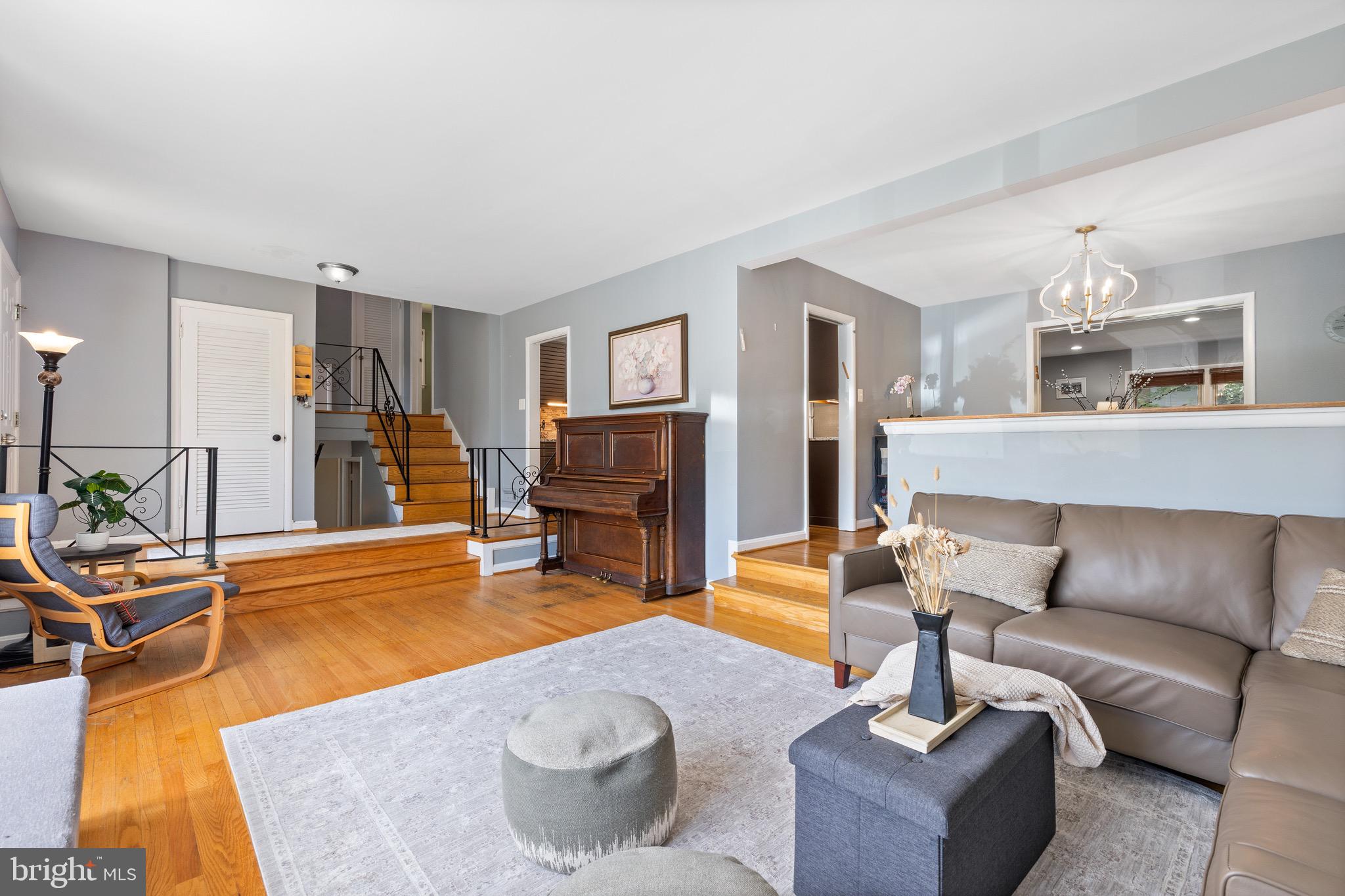 BURNT MILLS MANOR - Residential