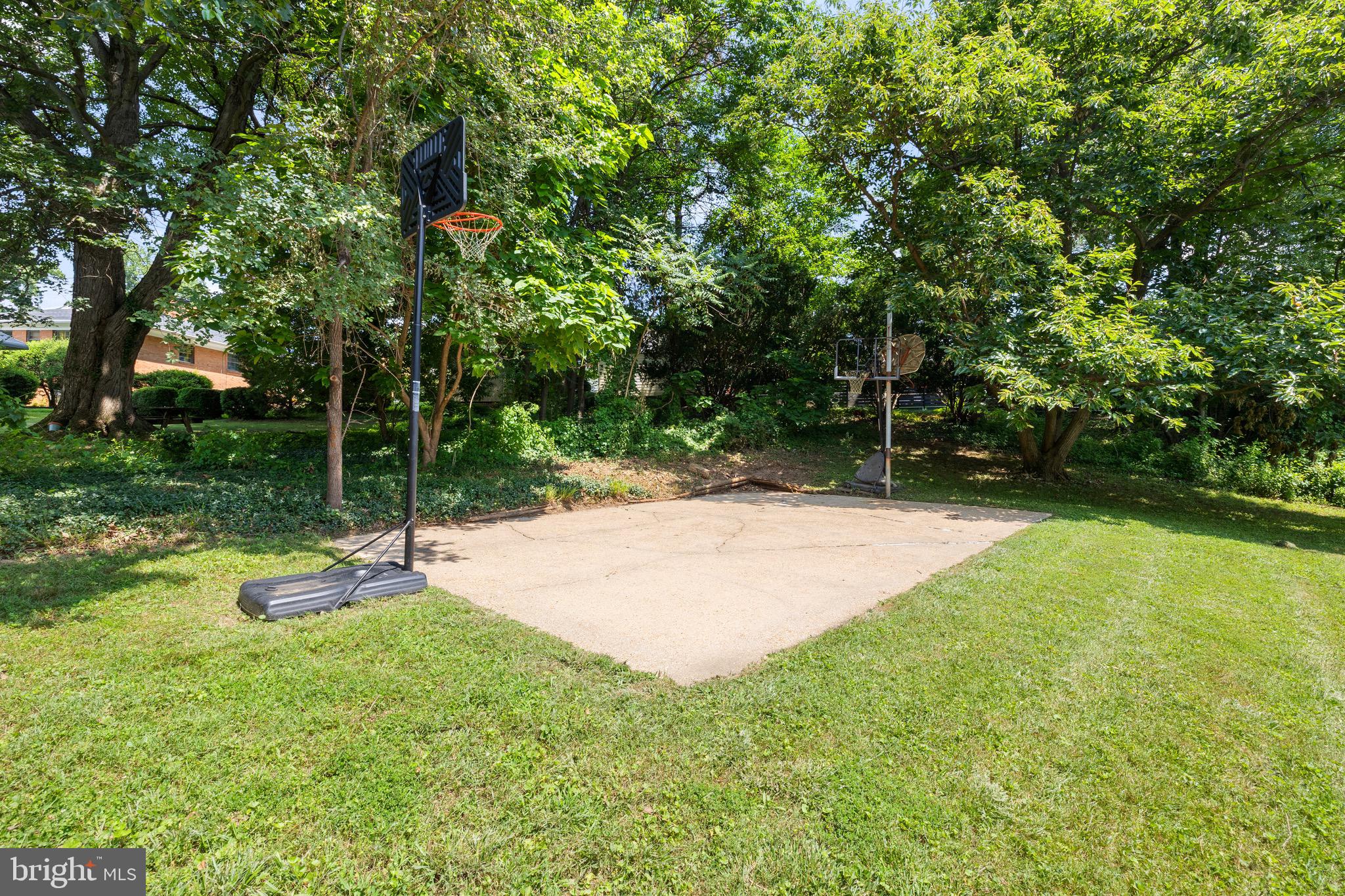 BURNT MILLS MANOR - Residential