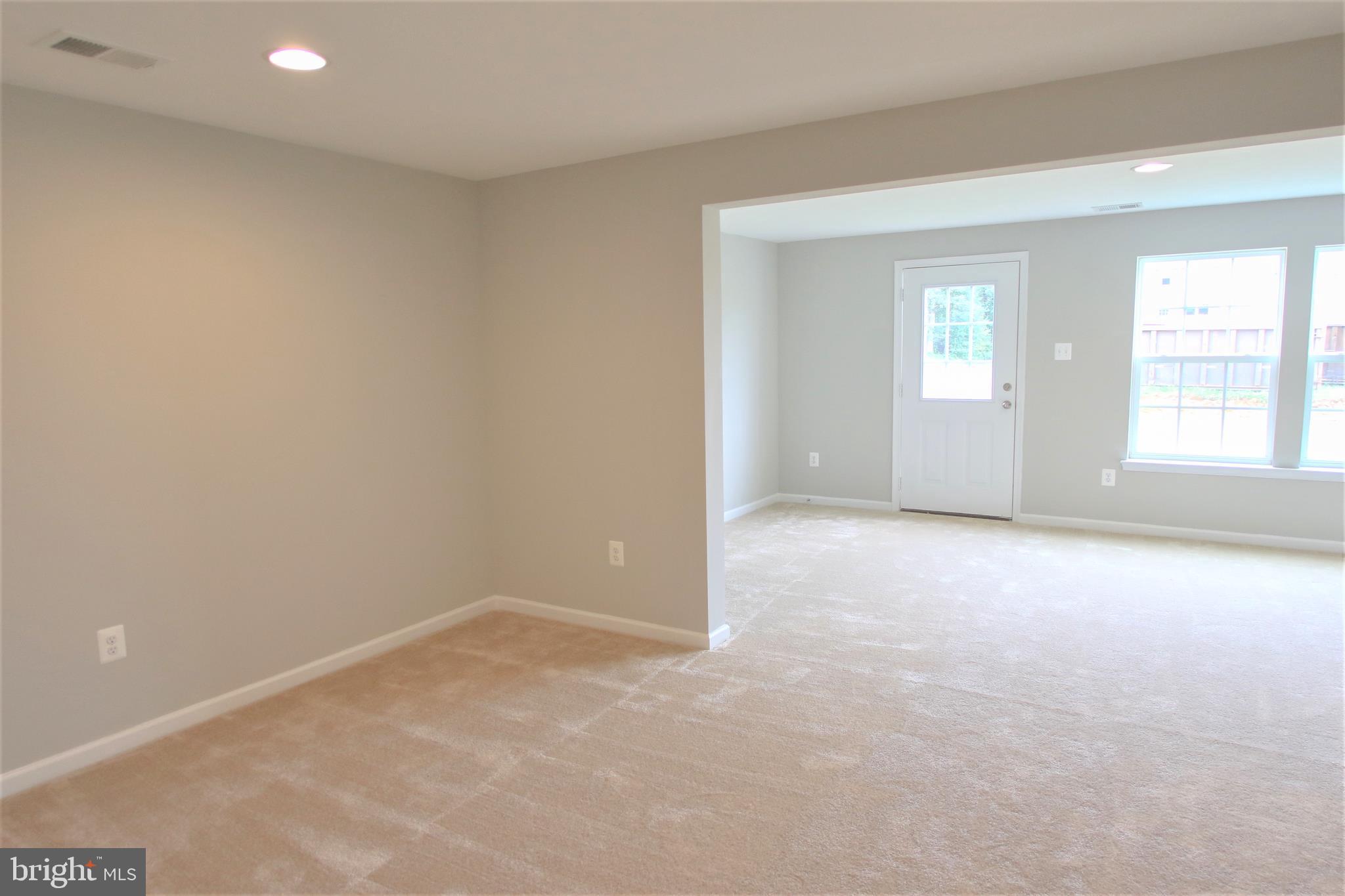 STONEBROOK VILLAGE - Residential