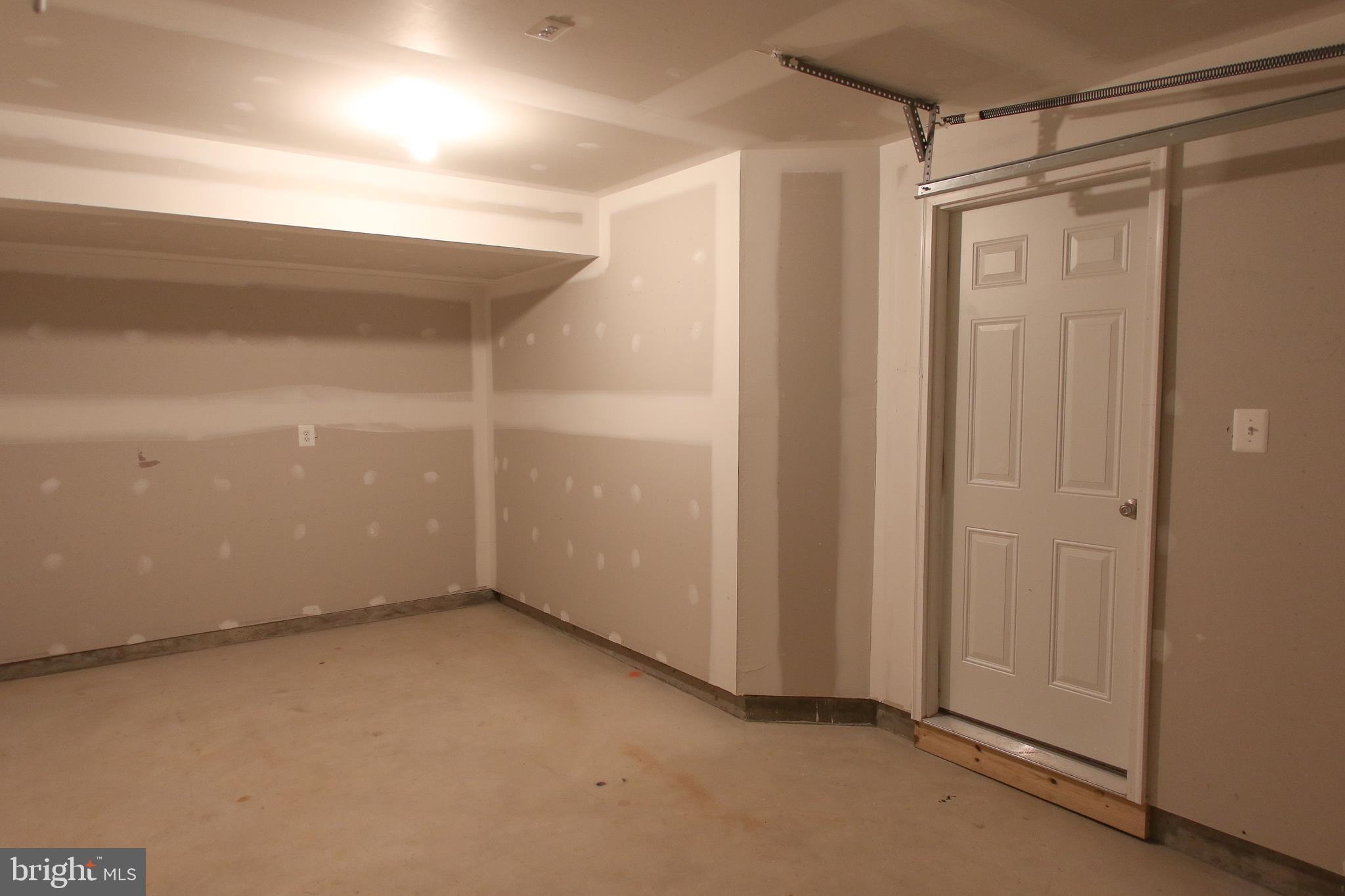 STONEBROOK VILLAGE - Residential