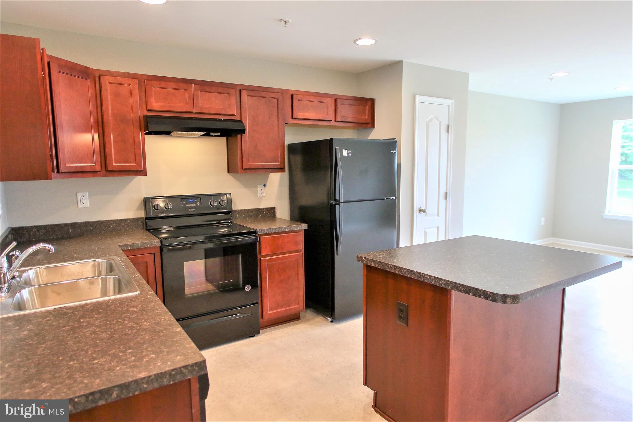 STONEBROOK VILLAGE - Residential