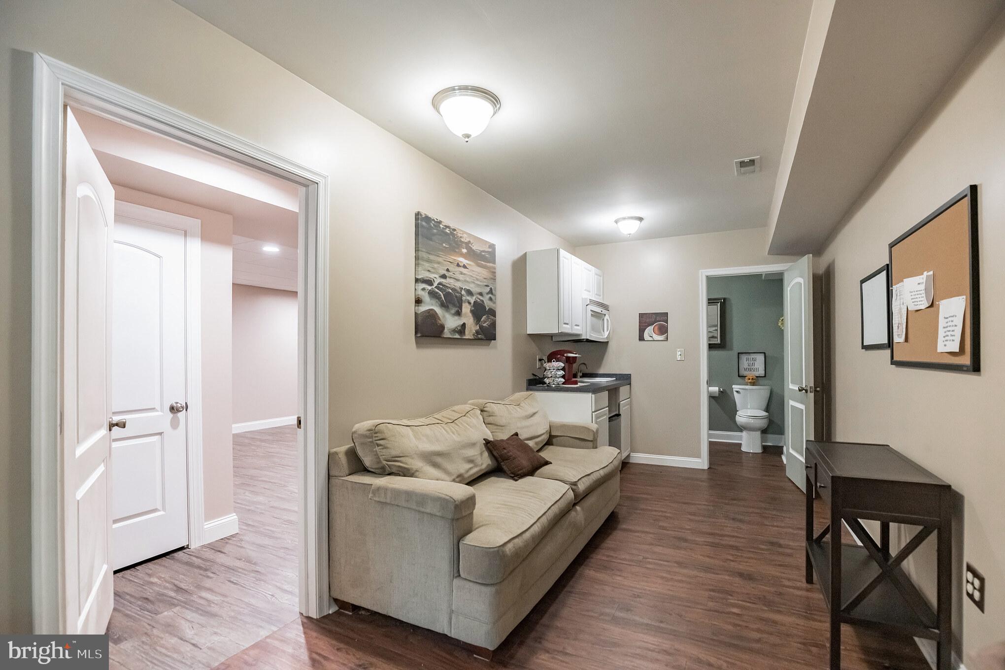 DRUM POINT - Residential