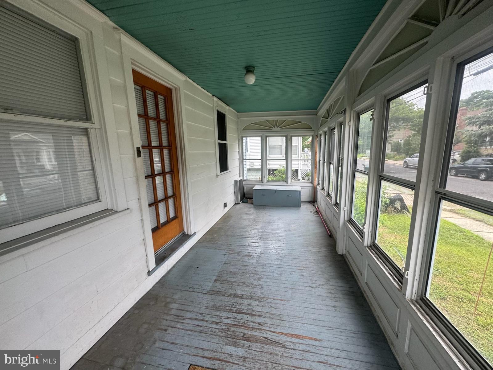 45 CRESCENT AVENUE
