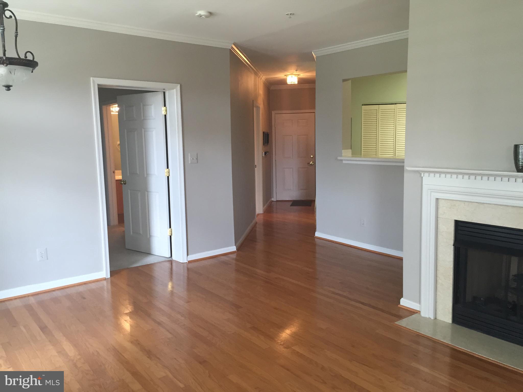 WESTBRIAR CONDOMINIUMS - Residential Lease