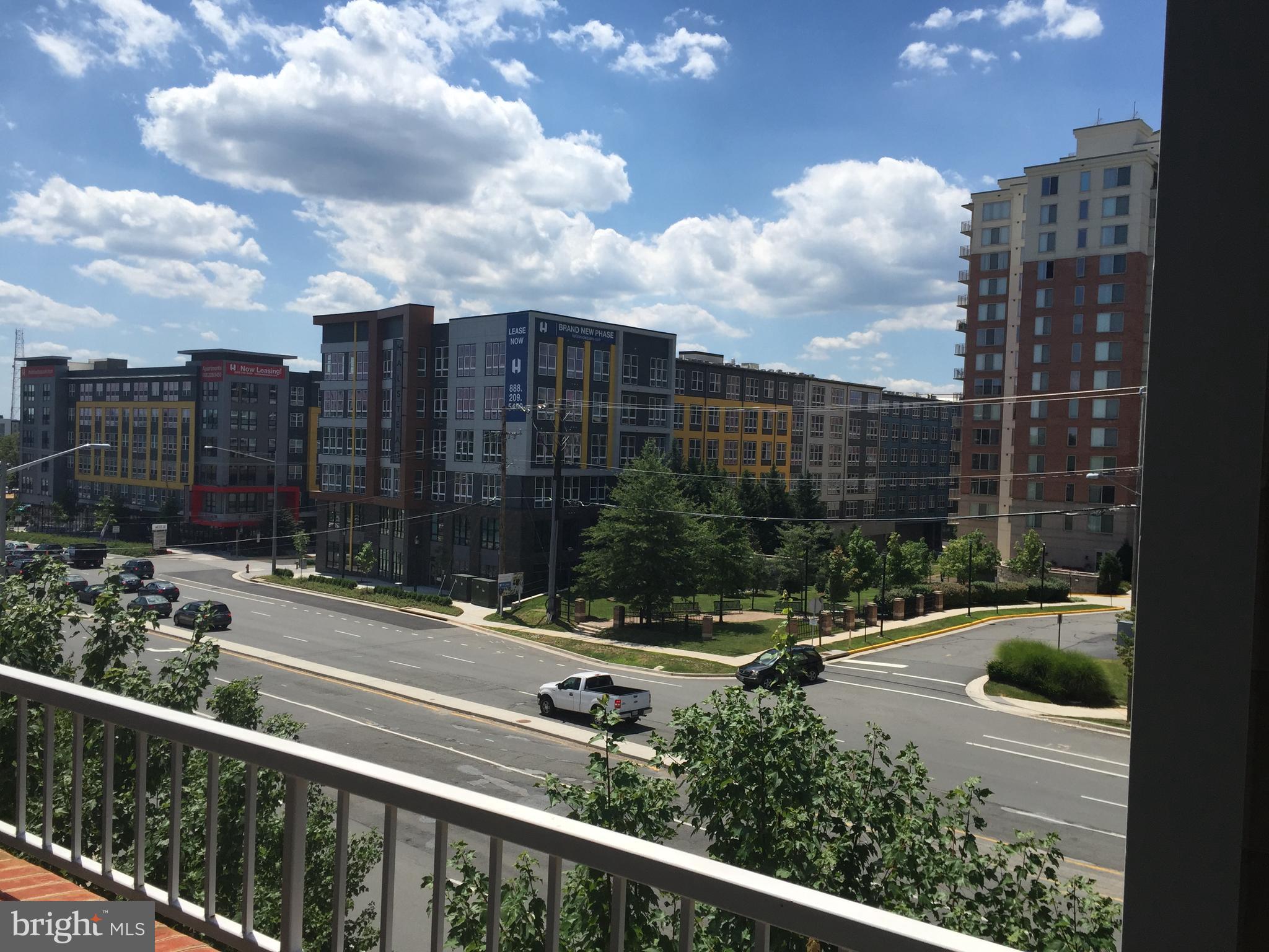 WESTBRIAR CONDOMINIUMS - Residential Lease