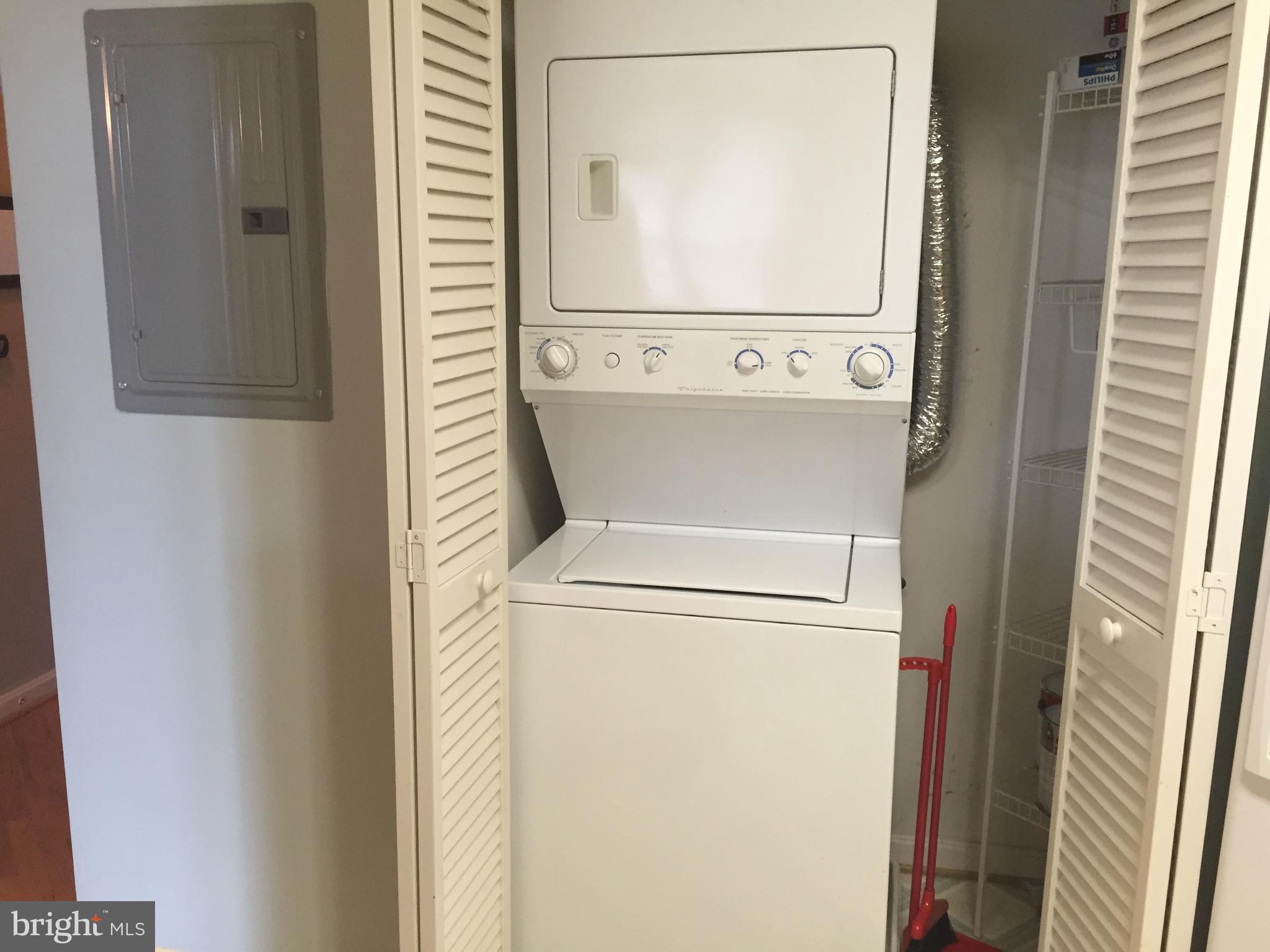 WESTBRIAR CONDOMINIUMS - Residential Lease